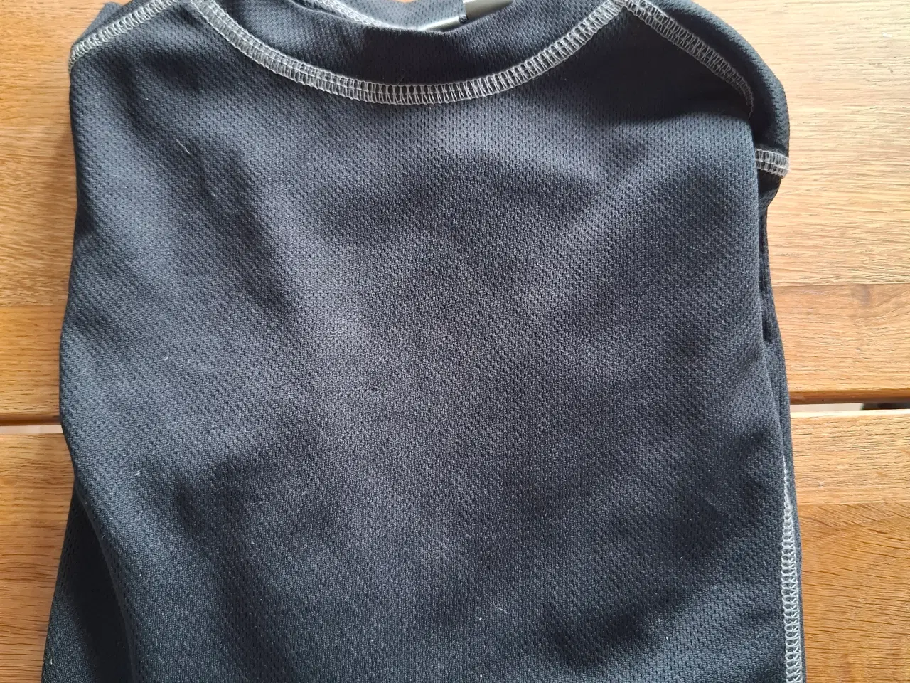 Billede 1 - Termotøj til børn str. 140 sort