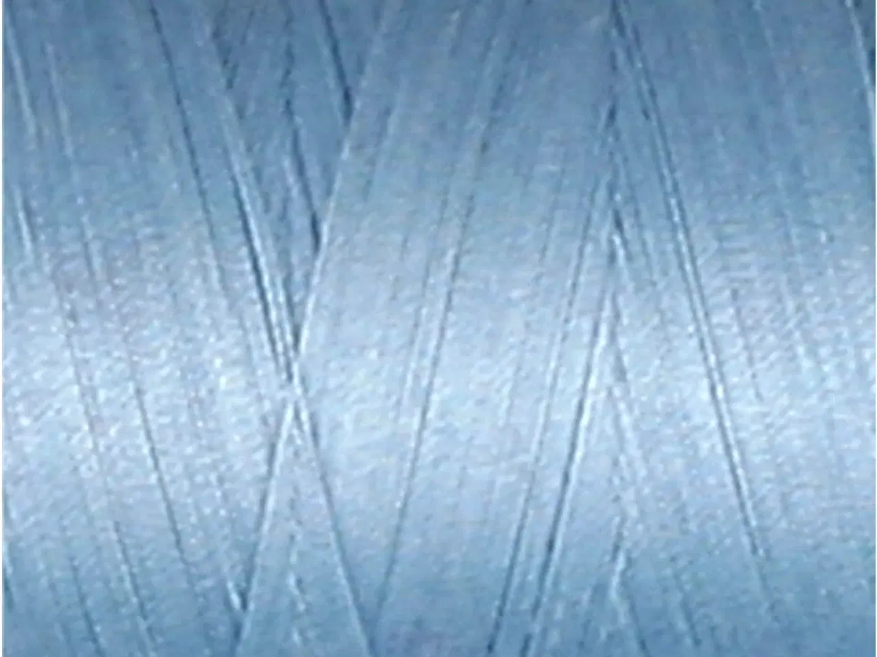 Billede 1 - Lyseblå sytråd 1000m - 100% bomuld, høj kvalitet