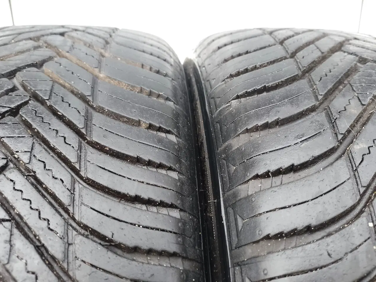 Billede 3 - R 16 Hankook Helårsdæk