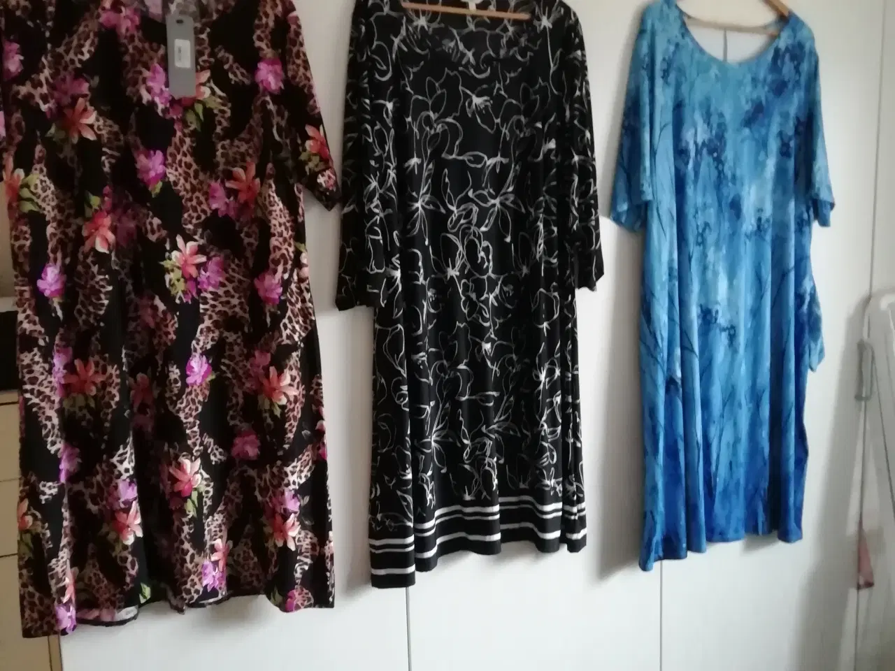 Billede 1 - 3 nye kjoler 