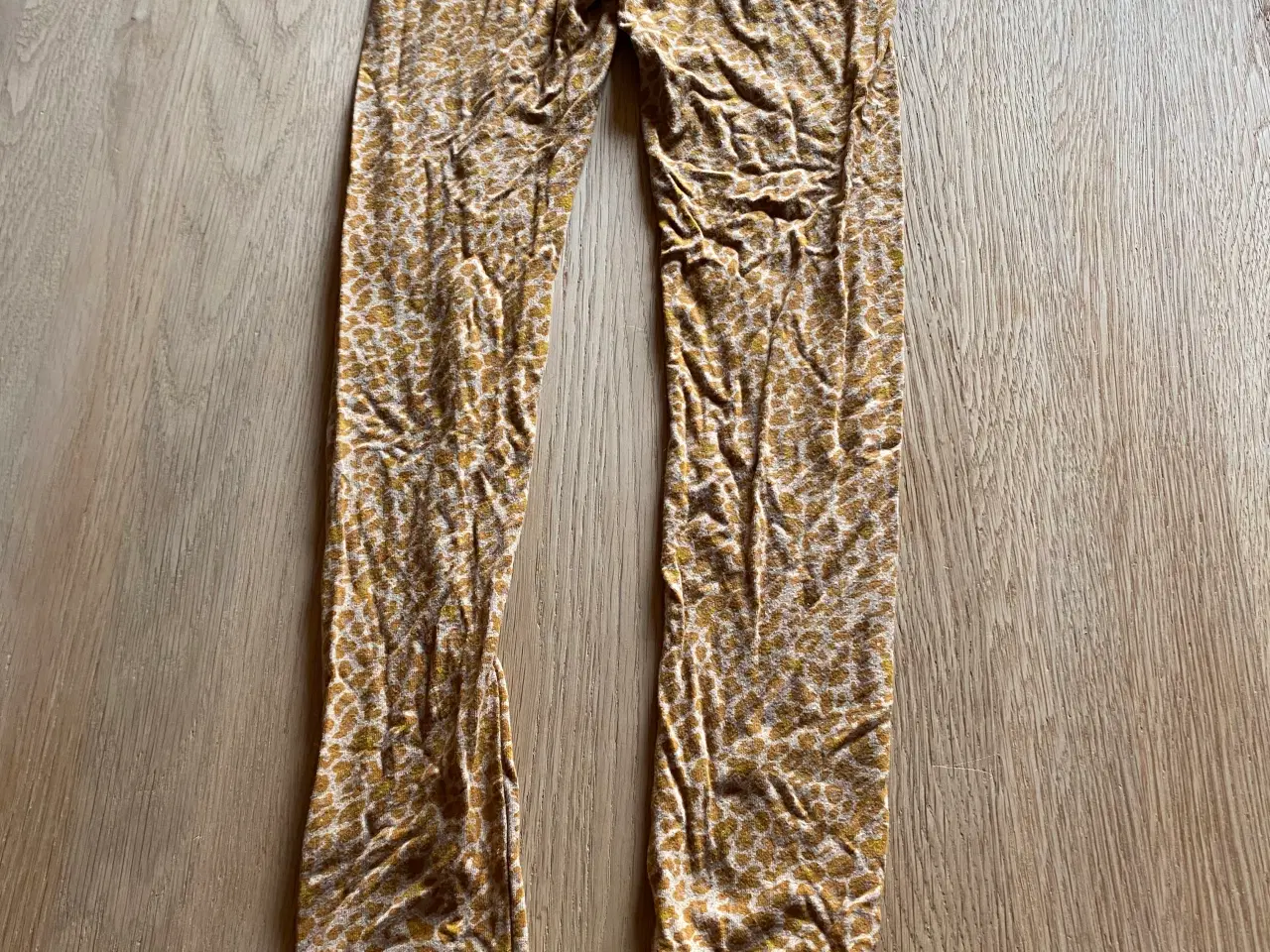 Billede 11 - Termo Leggings fra Kids str. 122/128 og lidt mere
