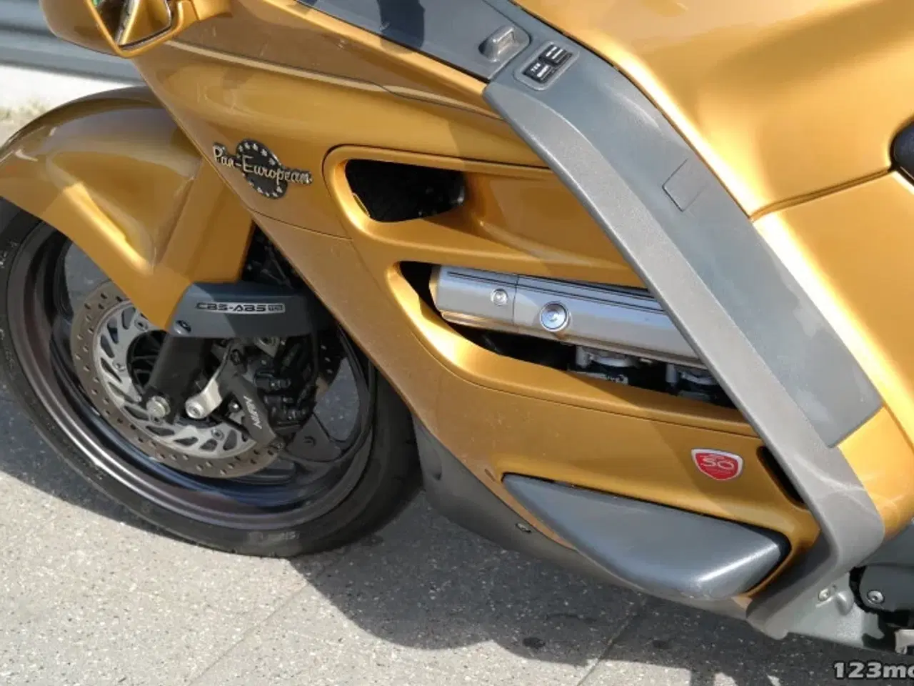 Billede 24 - Honda ST 1100 Pan European MC-SYD       BYTTER GERNE