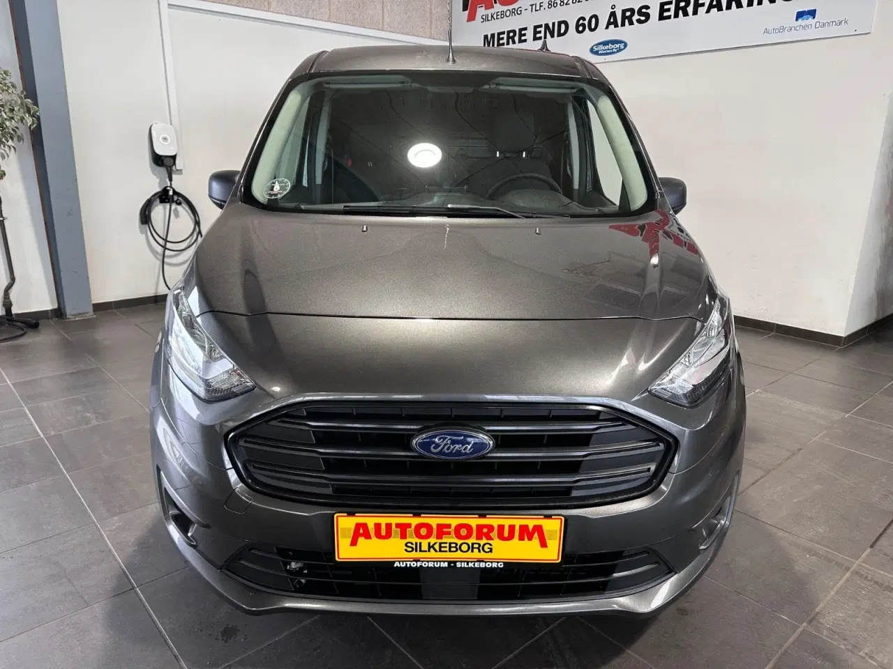 Billede 2 - Ford Transit Connect 1,5 EcoBlue Trend kort