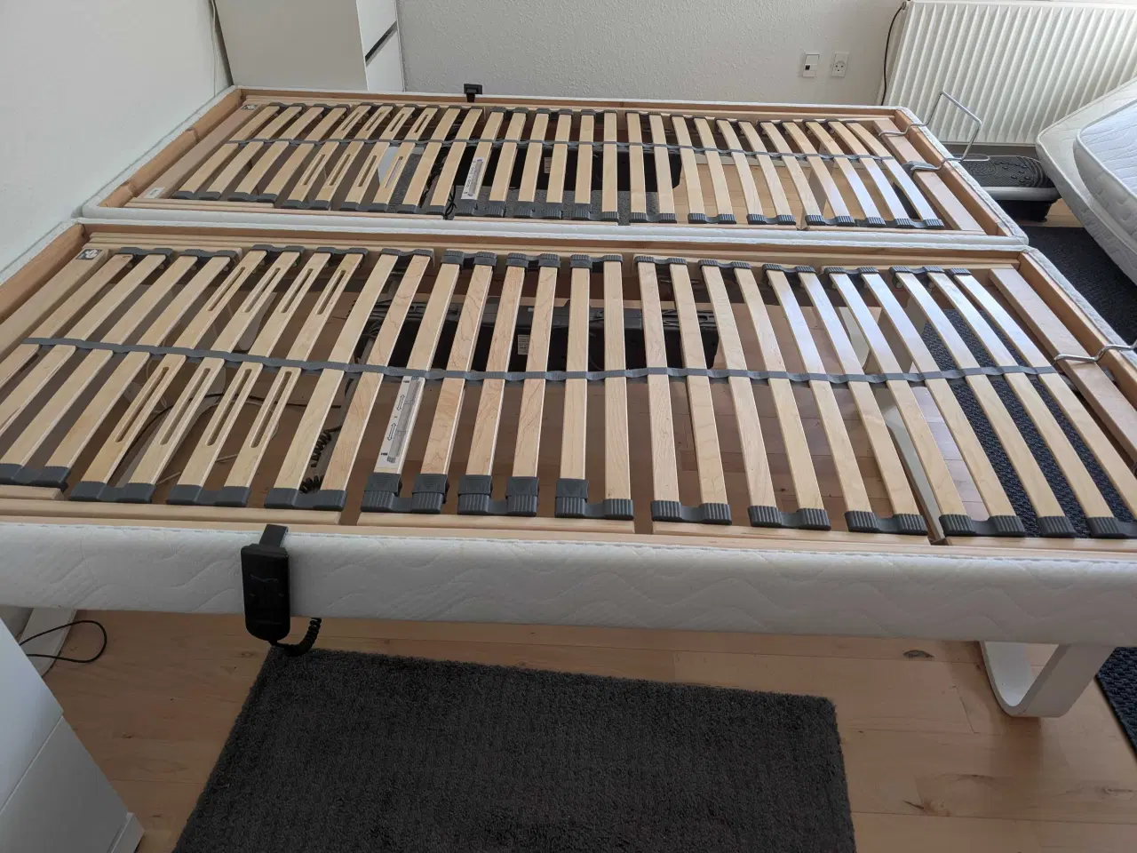 Billede 2 - 2 stk Elevationssenge 