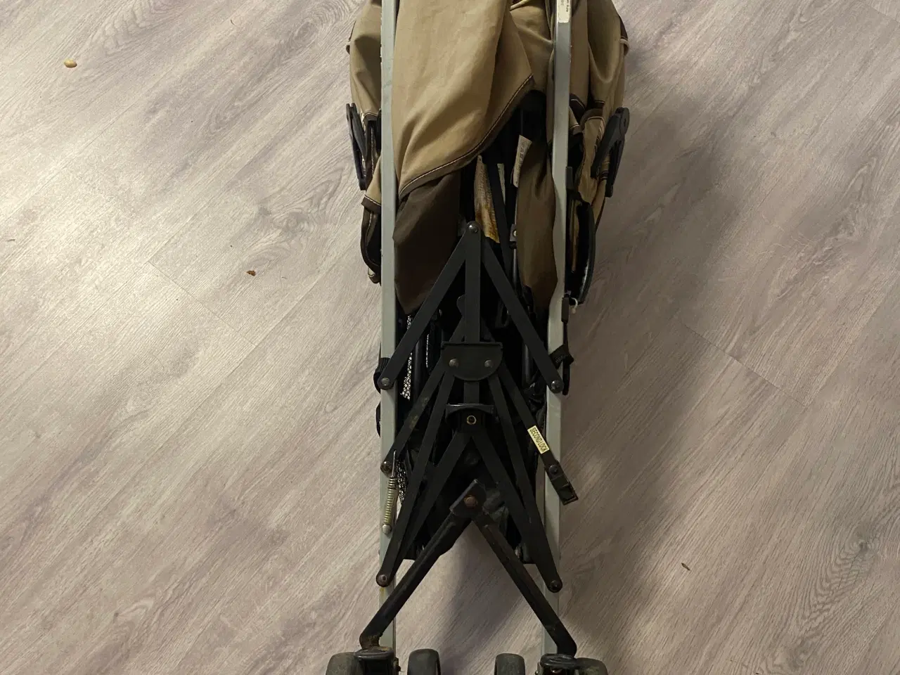 Billede 5 - Esprit klapvogn / barnevogn – pæn og funktionel