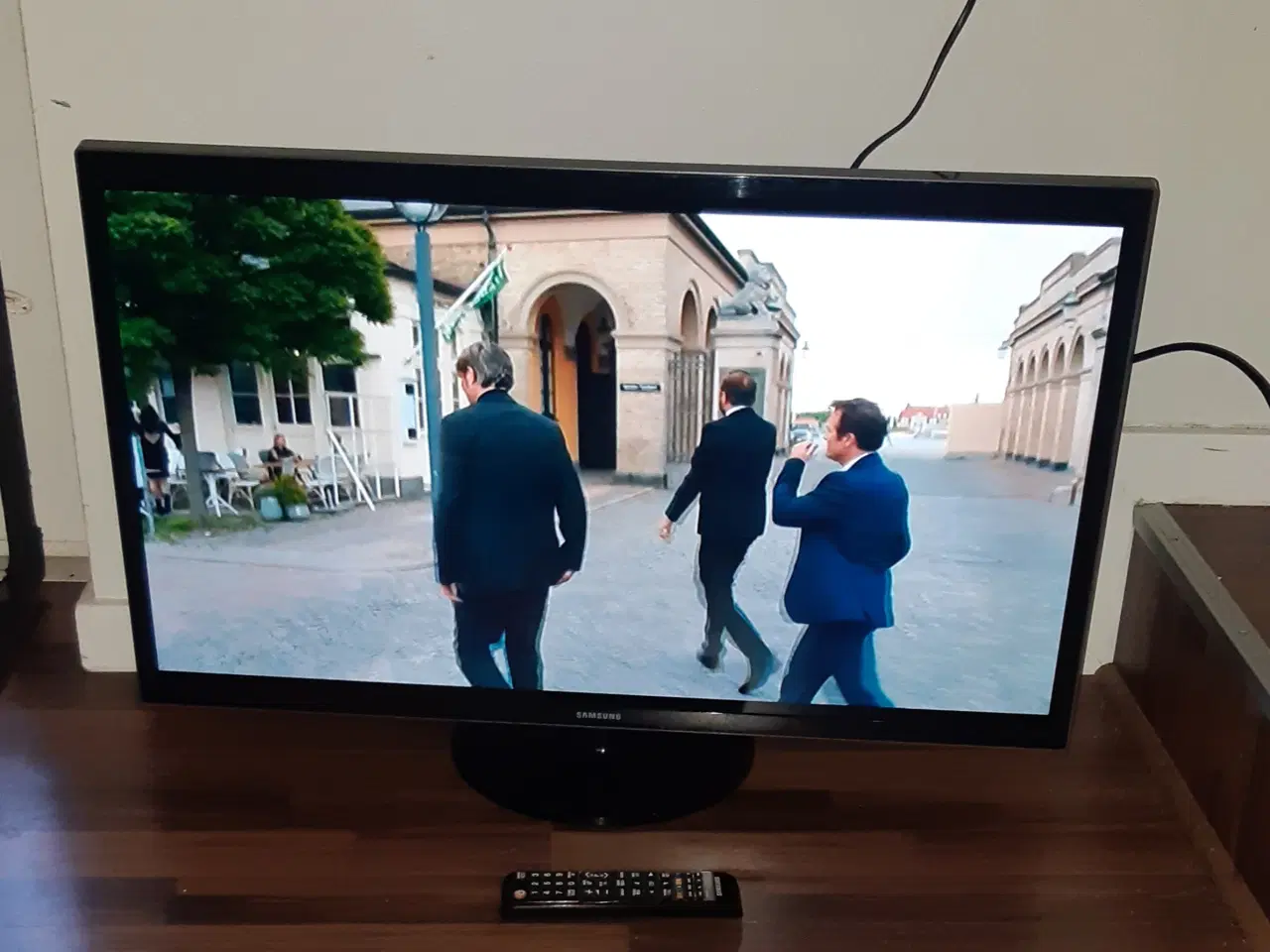 Billede 1 - Samsung 32" fladskærmstv.