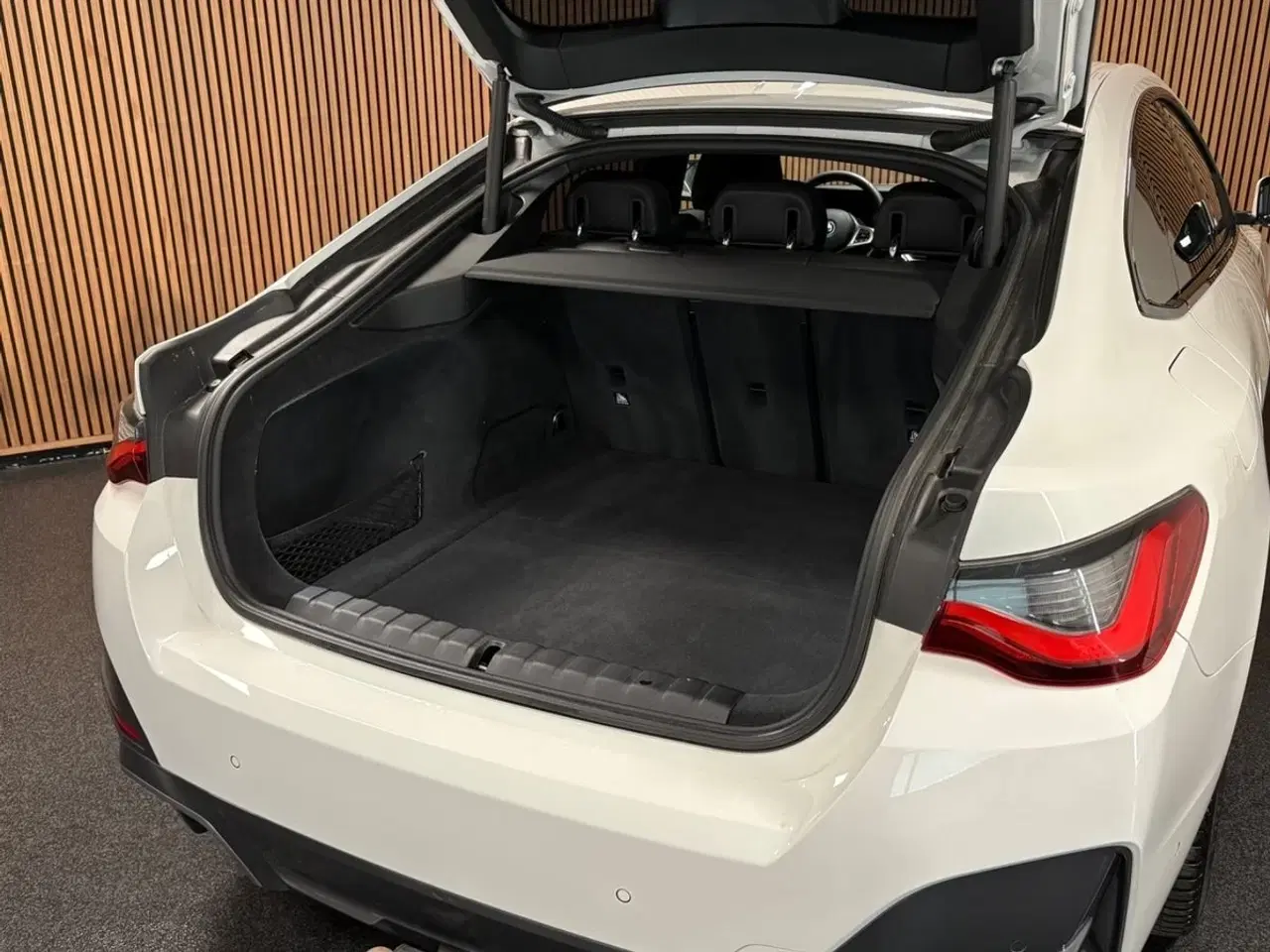 Billede 18 - BMW i4  eDrive40 Fully Charged M-Sport