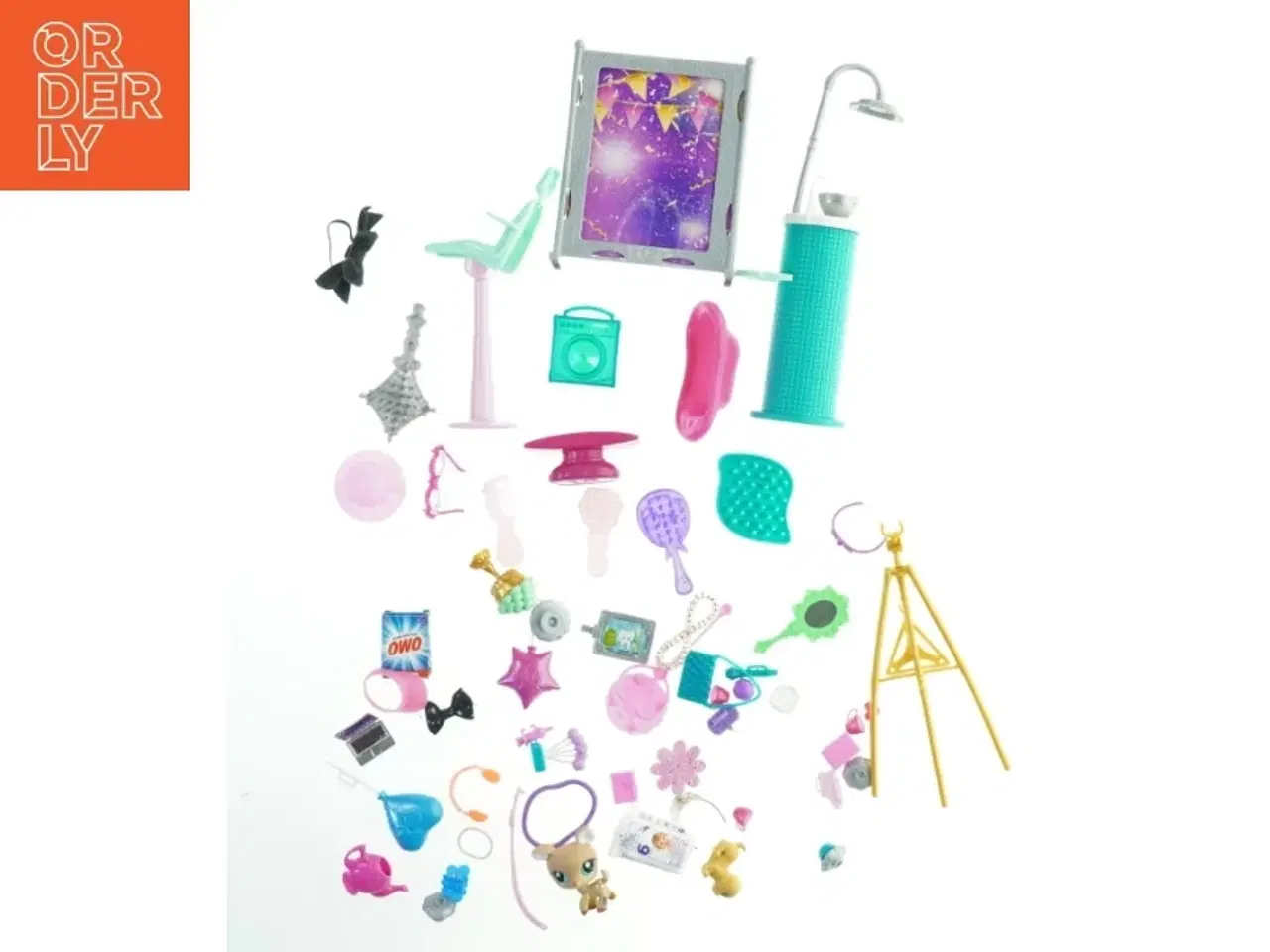 Billede 1 - Diverse tilbehør til dukkehuse fra Barbie