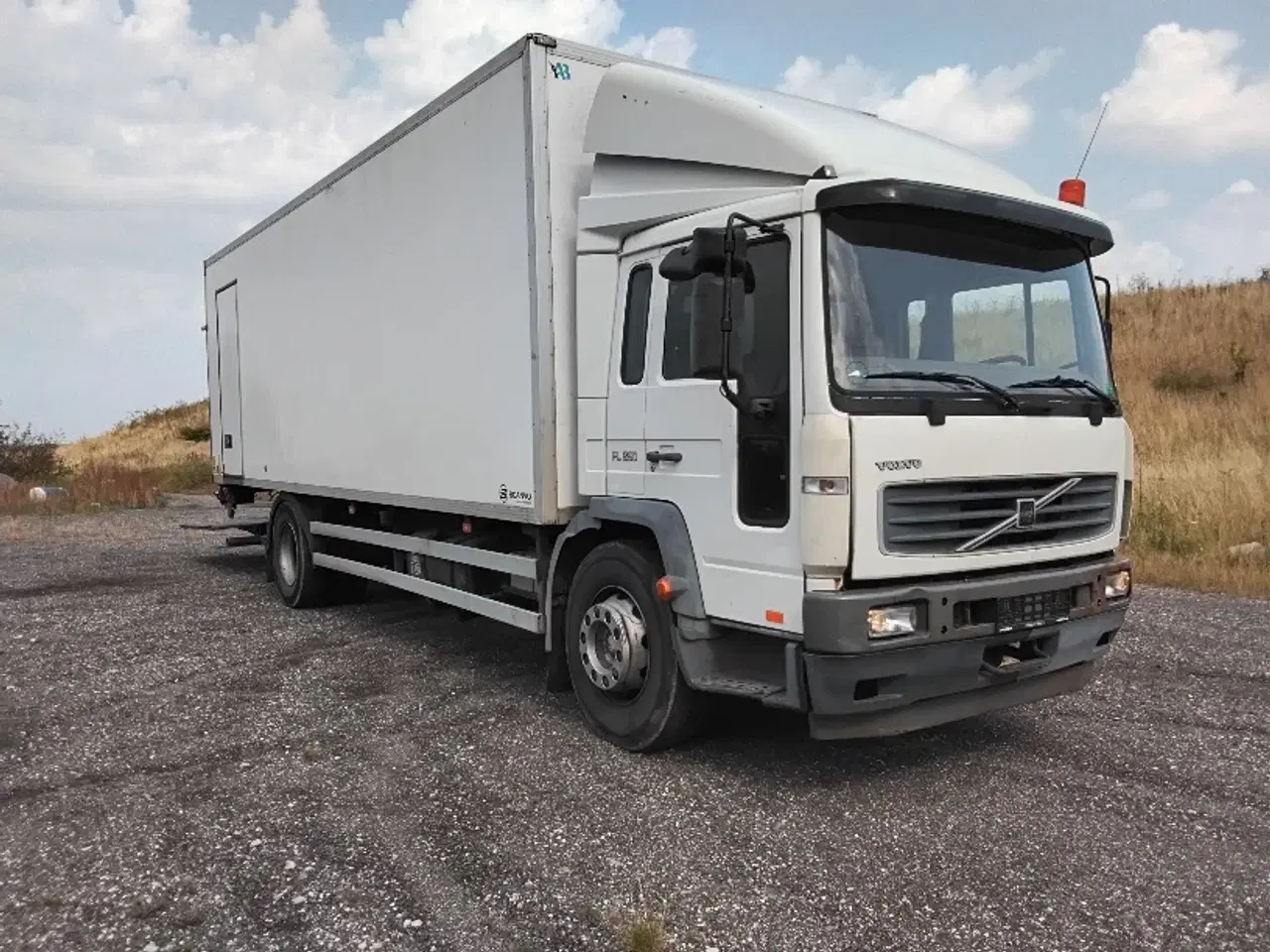 Billede 2 - Volvo FL 250 18E M/BOX