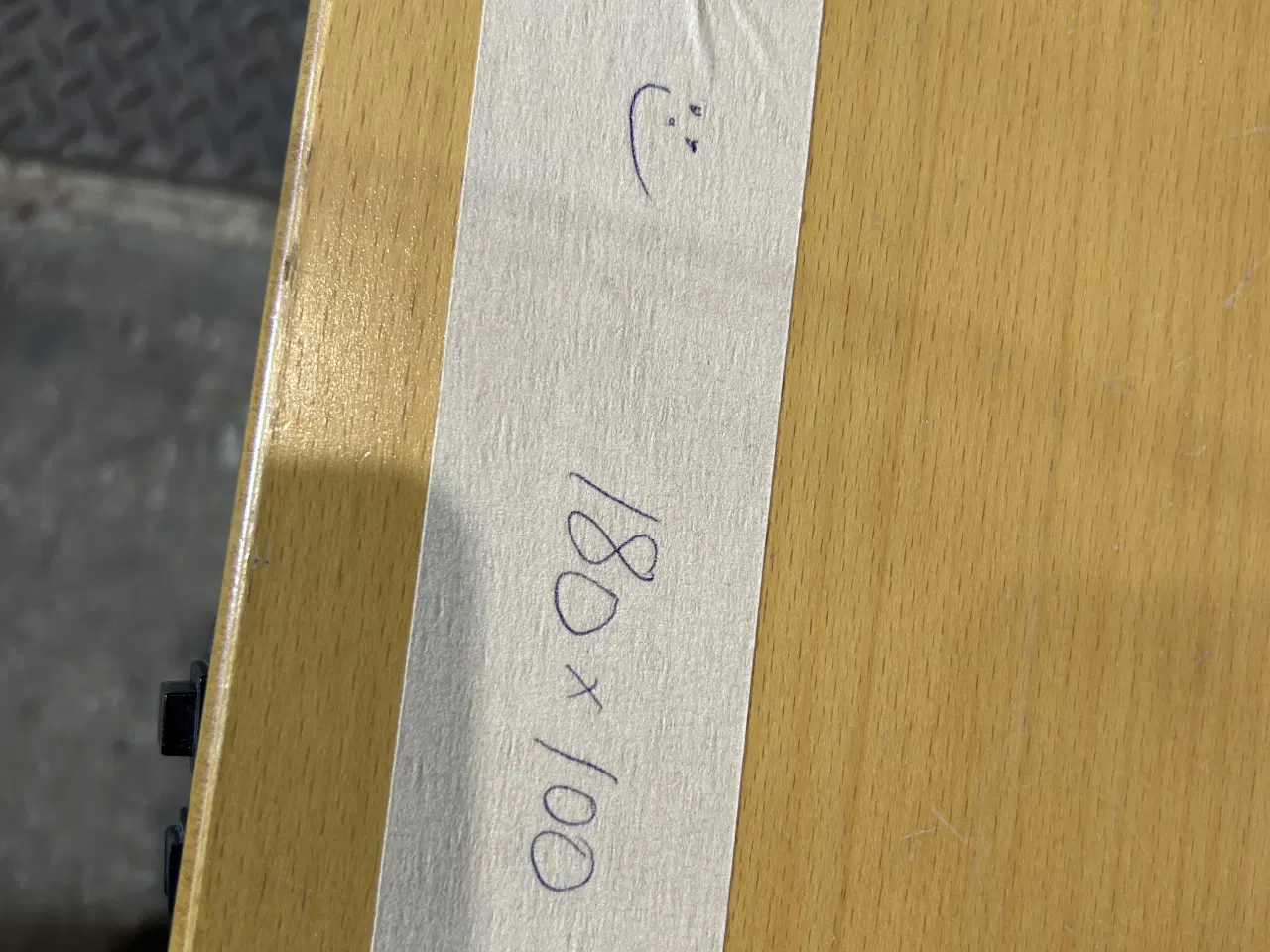 Billede 3 - Lækkert hæve/sænke skrivebord