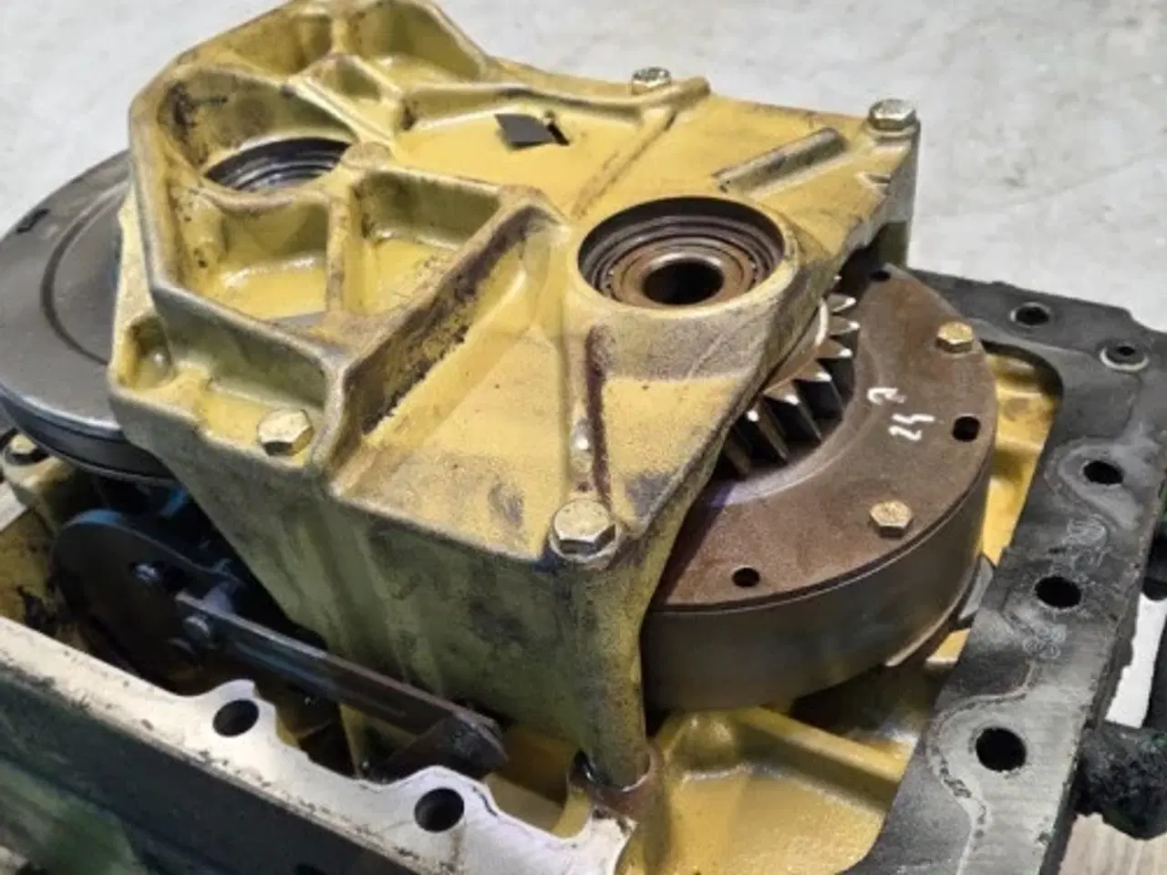 Billede 4 - John Deere 6300 Pto Transmission AL76176