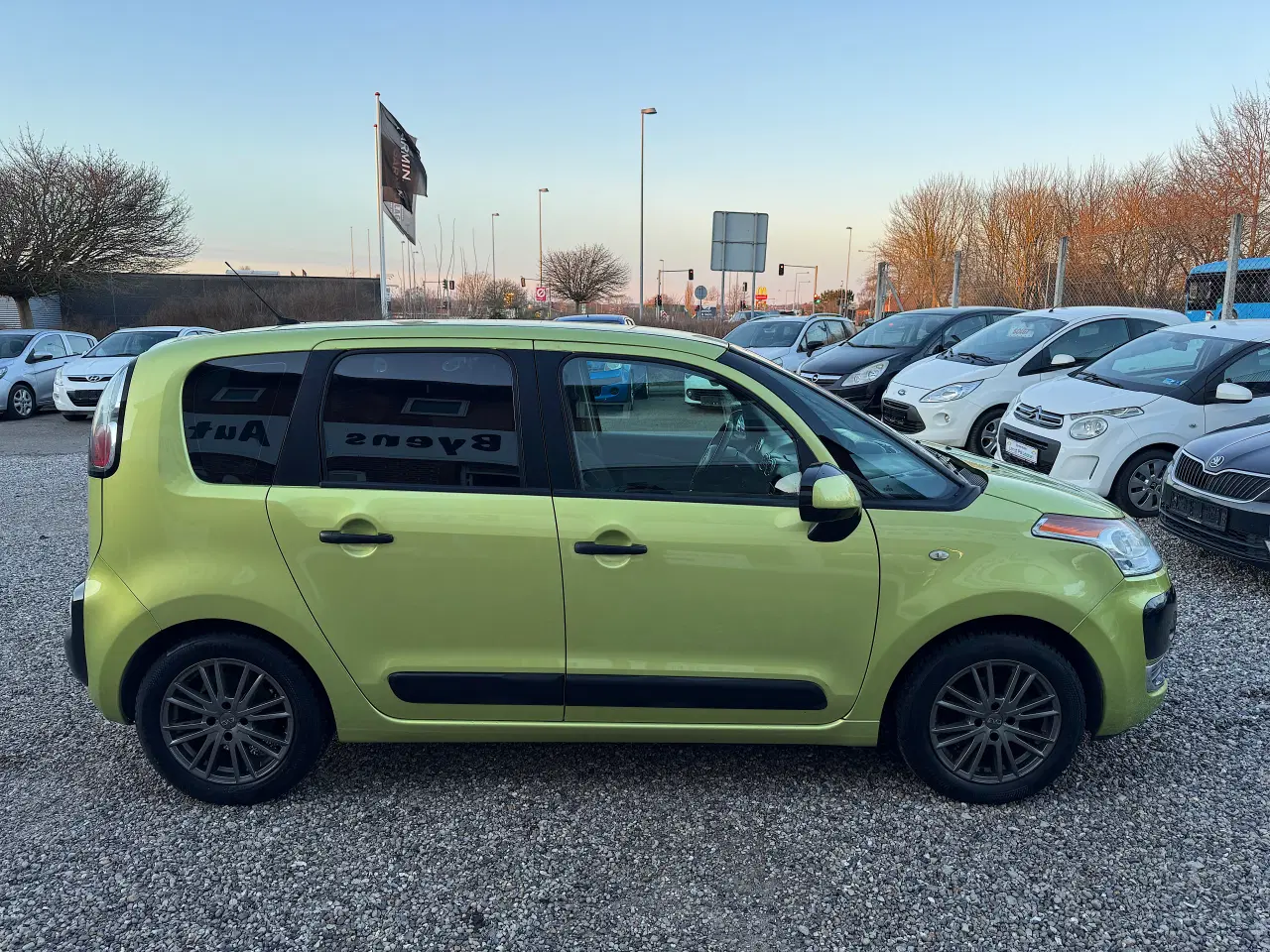 Billede 2 - Citroen C3 Picasso 1.4 Nysyn Meget Pæn Velholdt