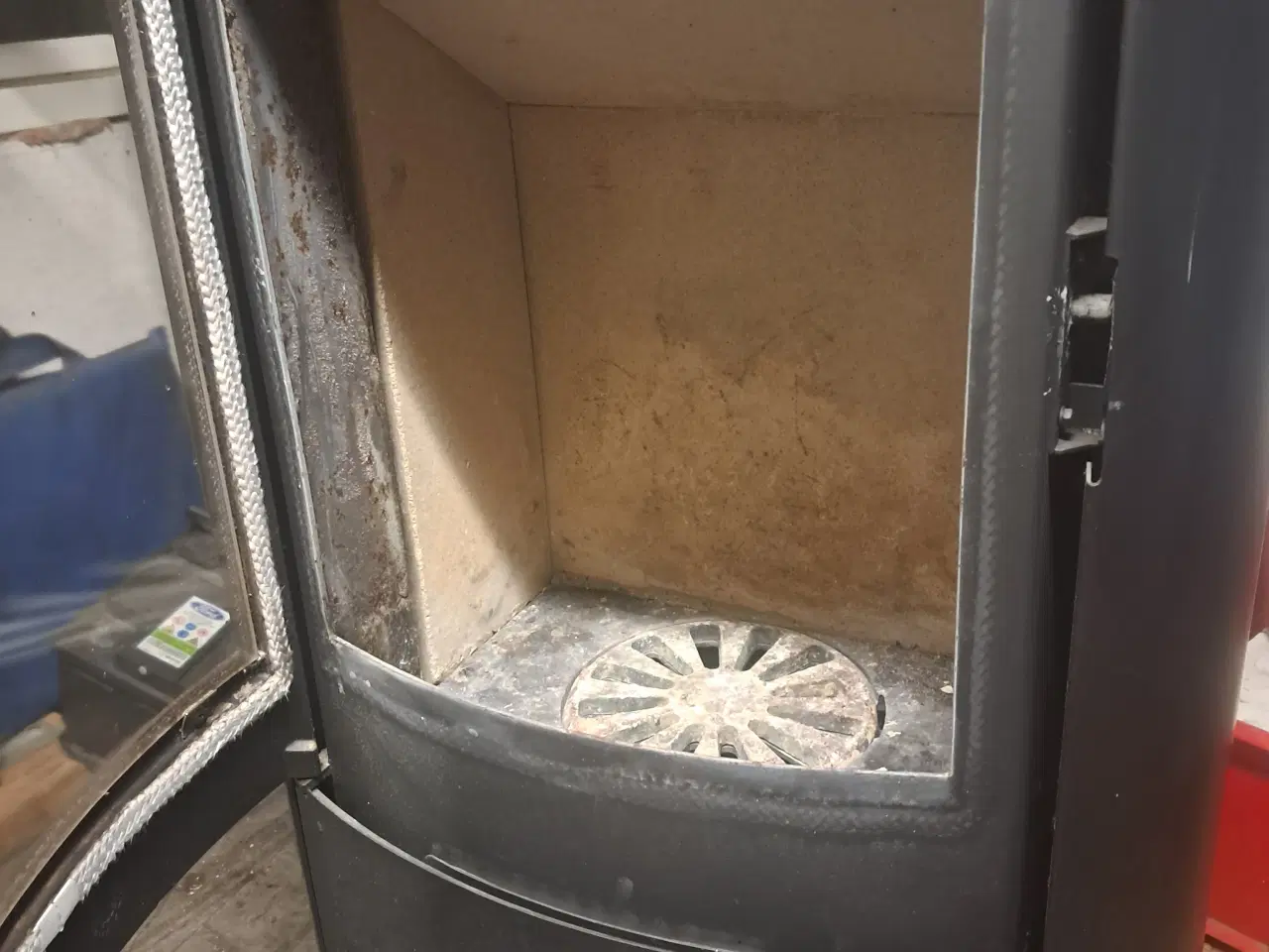 Billede 2 - Varde Dallas brændeovn