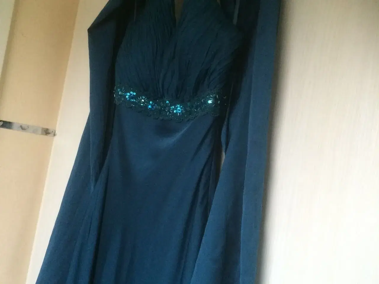 Billede 5 - galla kjole i mørk blå