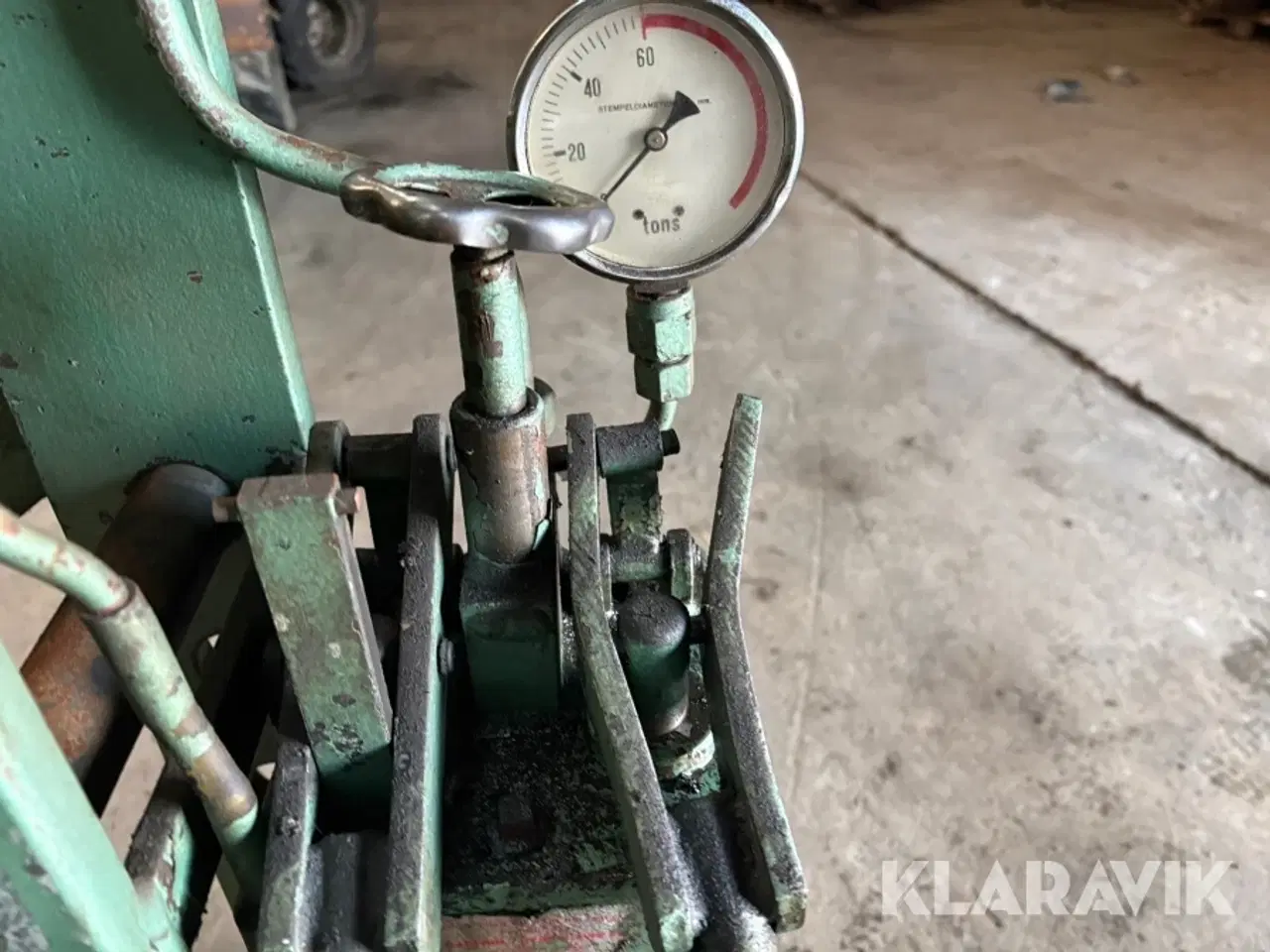 Billede 8 - Værkstedspresser Compac P60