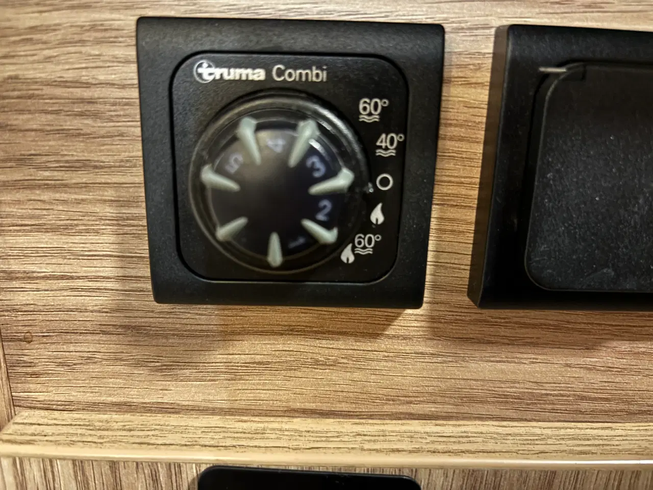 Billede 10 - Autocamper til salg - Sunlight T58