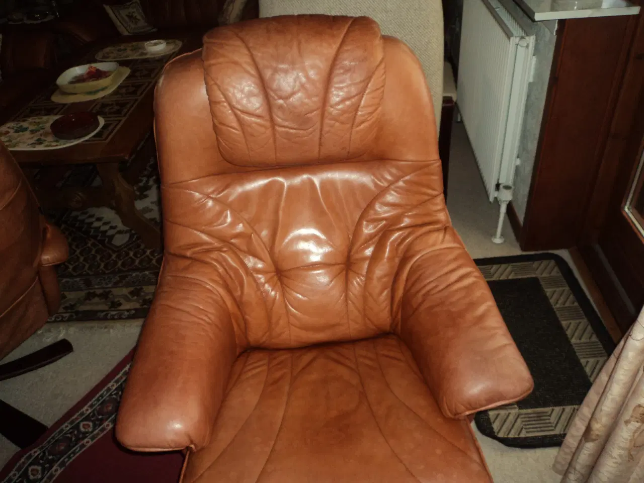 Billede 4 - læder stol med skammel