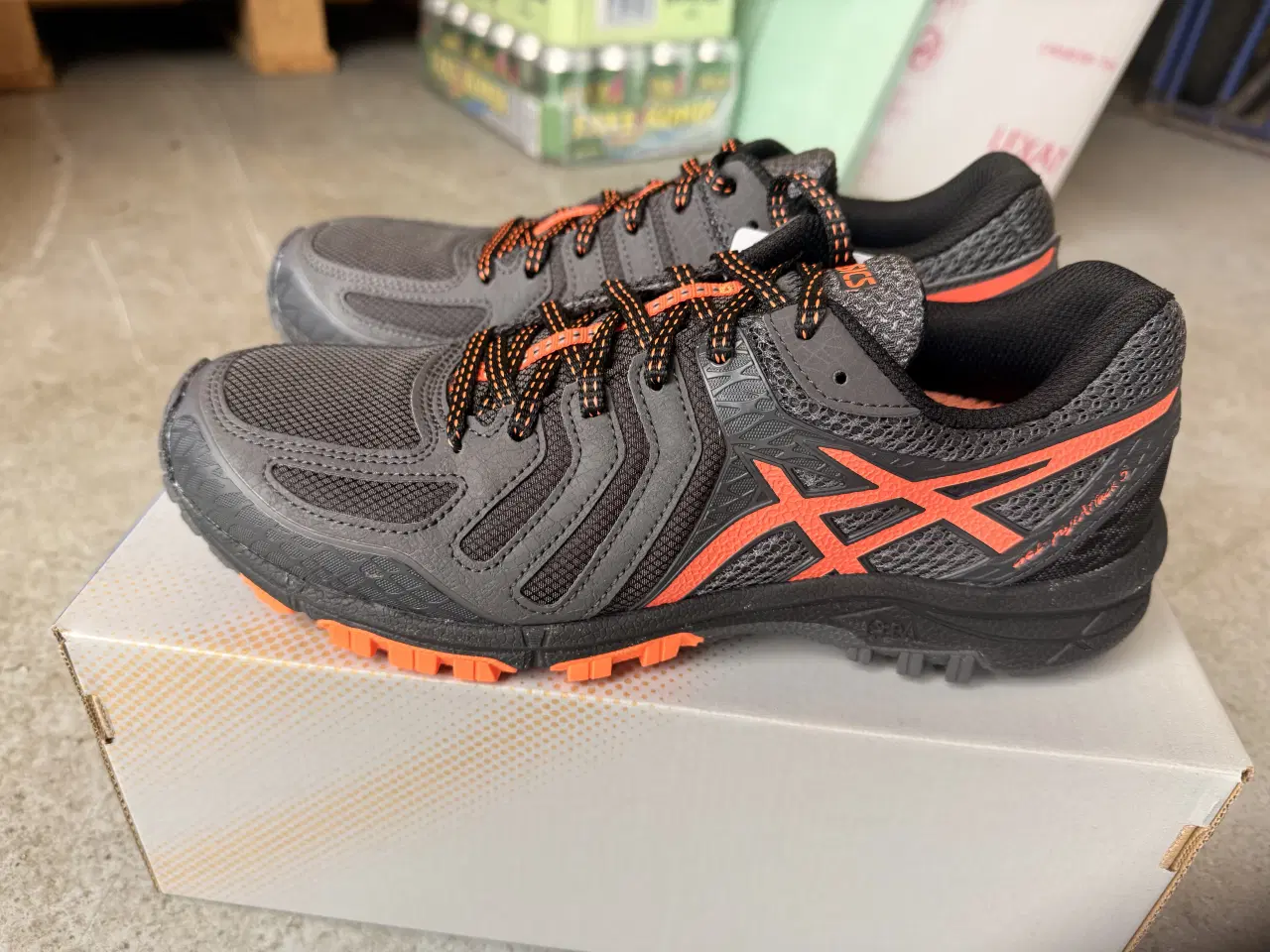 Billede 4 - Helt nye