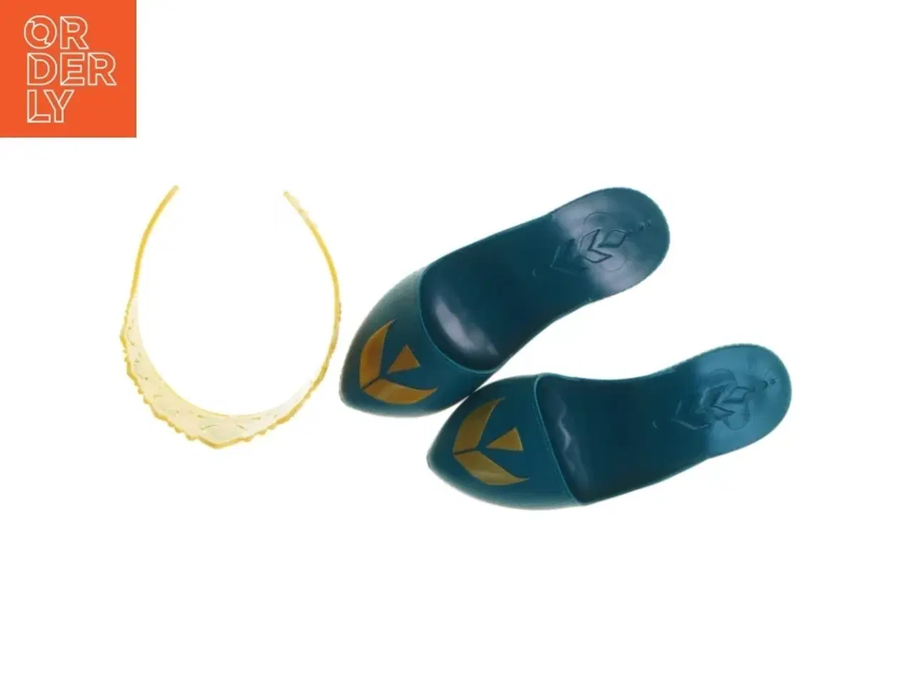 Billede 2 - Prinsesse krone og sko sæt (str. Skol. længde. 21)