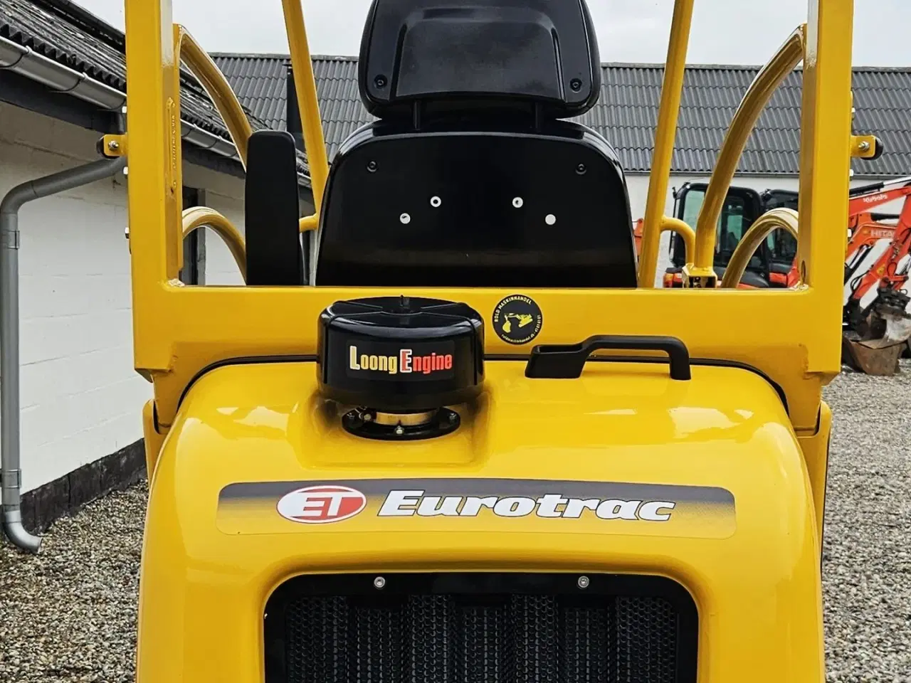 Billede 6 - Eurotrac W11 / fabriksny / skovl & gafler / Kubota motor