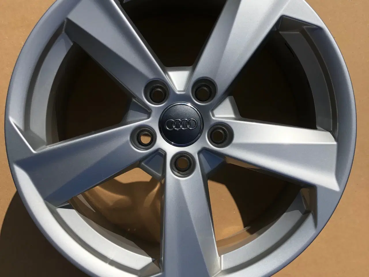 Billede 3 - Alufælge, 17" Audi Q2 og andre VAG 3.950 kr - BYD 