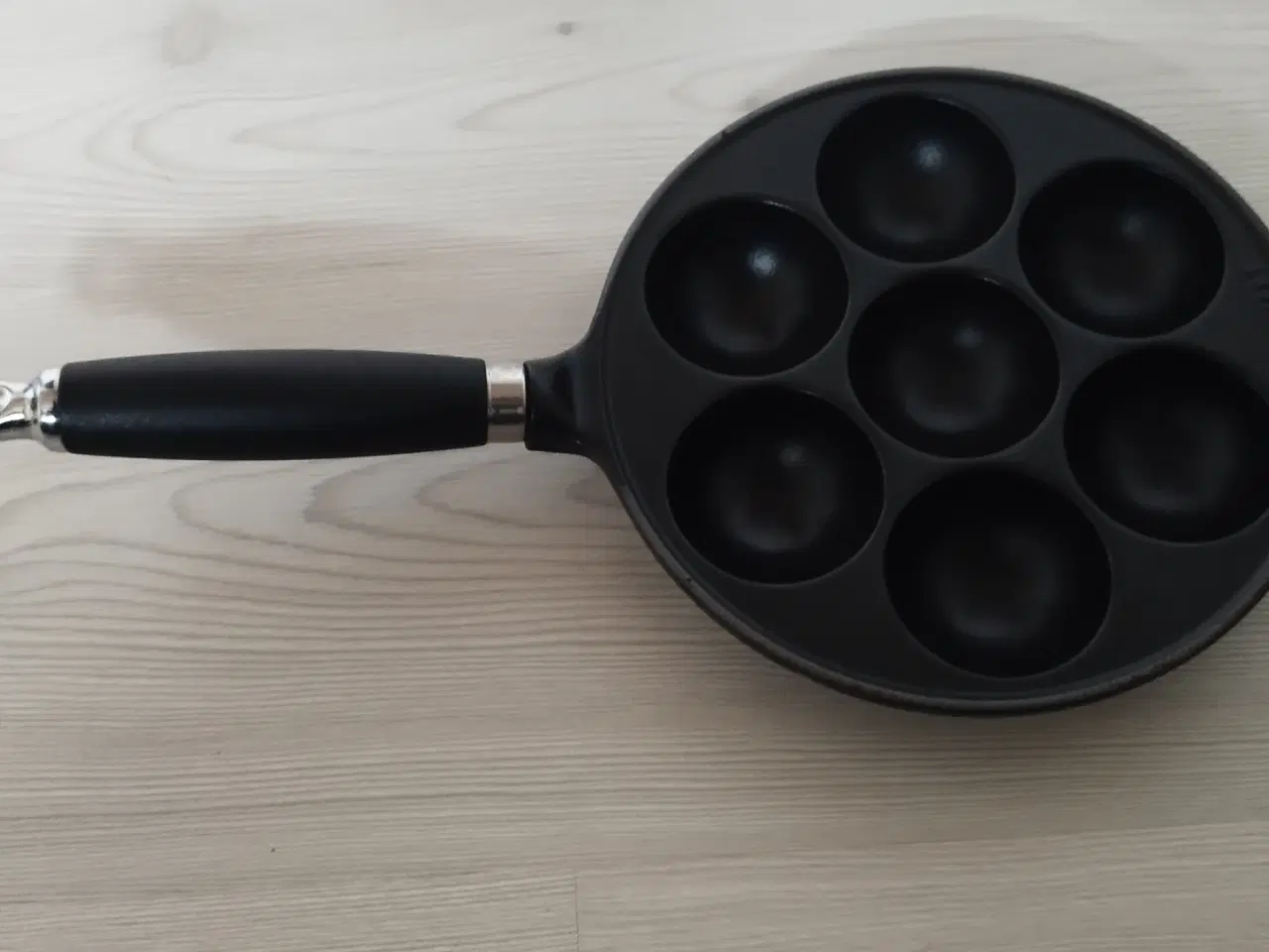 Billede 3 - Æbleskivepande, Le Creuset 