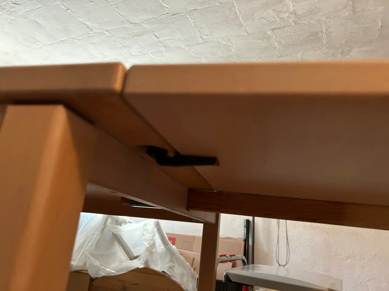 Billede 3 - Lyst sofabord med plade 