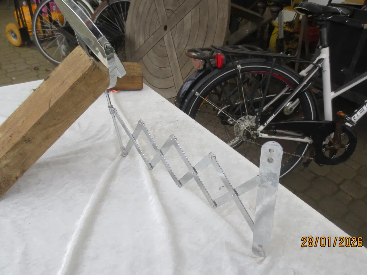 Billede 4 - 1 stk Retro Vægophængt Sakse spejl Rund 175 mm