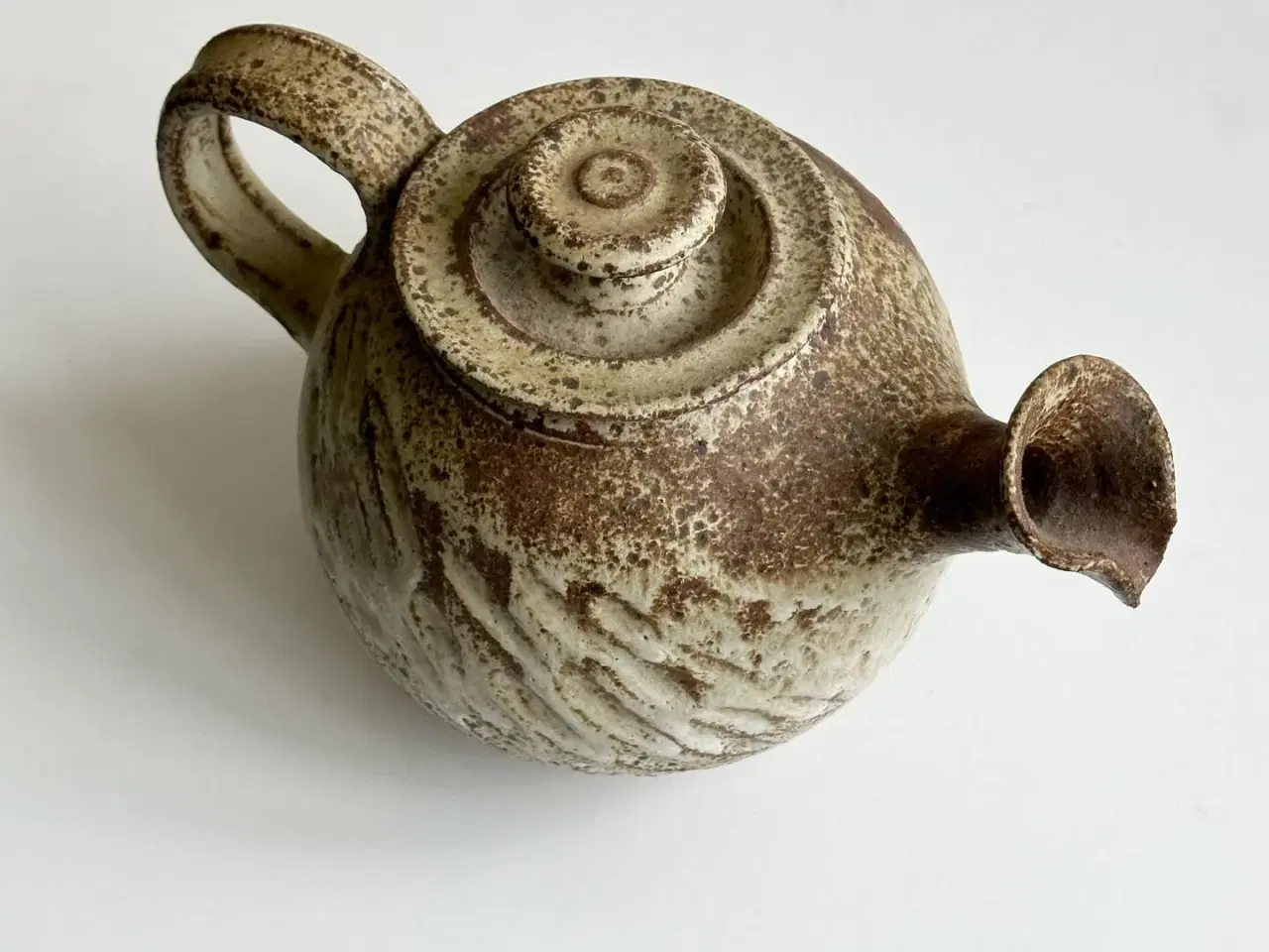 Billede 1 - Tekande, Howard, fregnet keramik