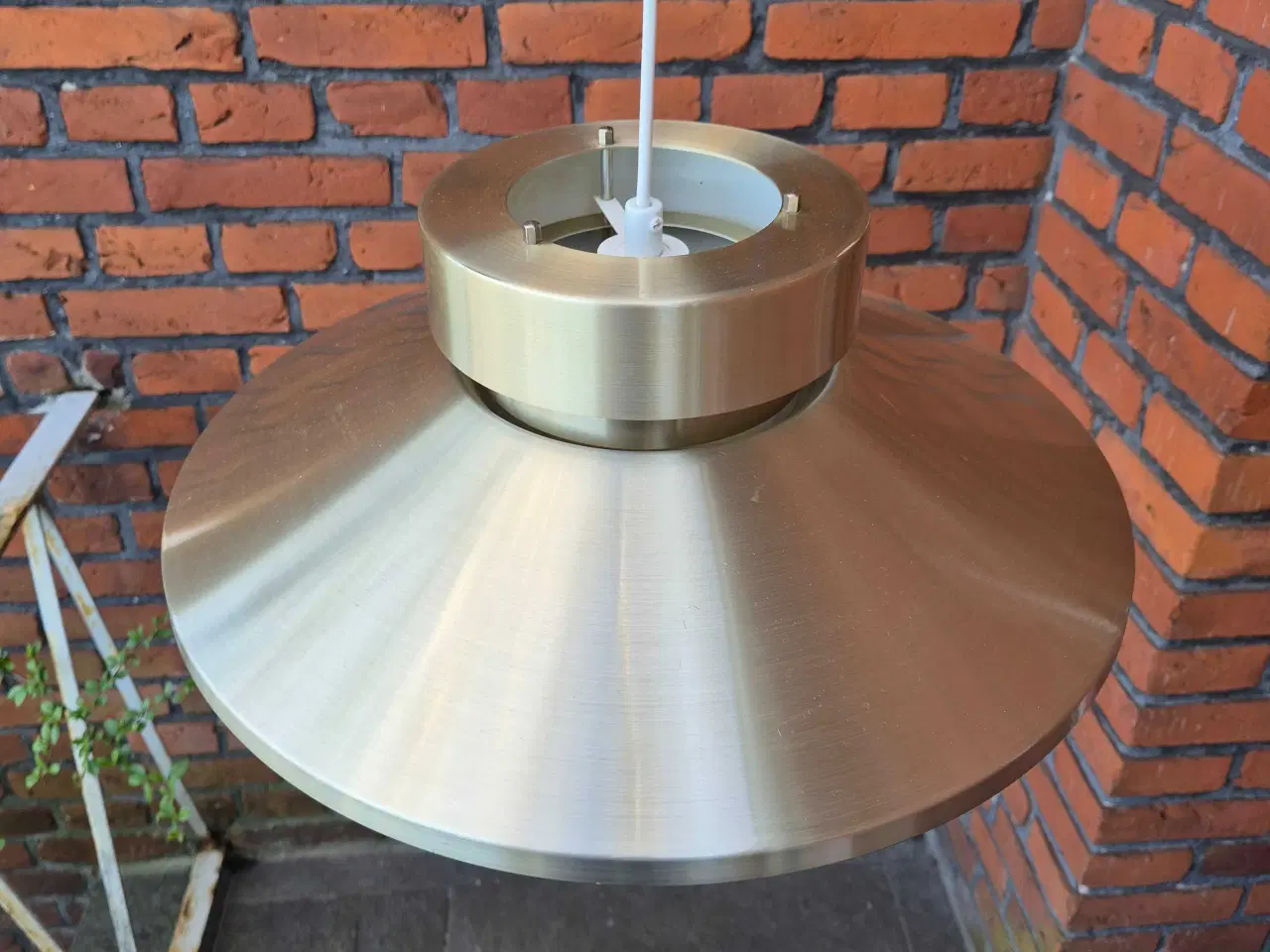 Billede 9 - Virkelig fin messinglampe med god lyseffekt 