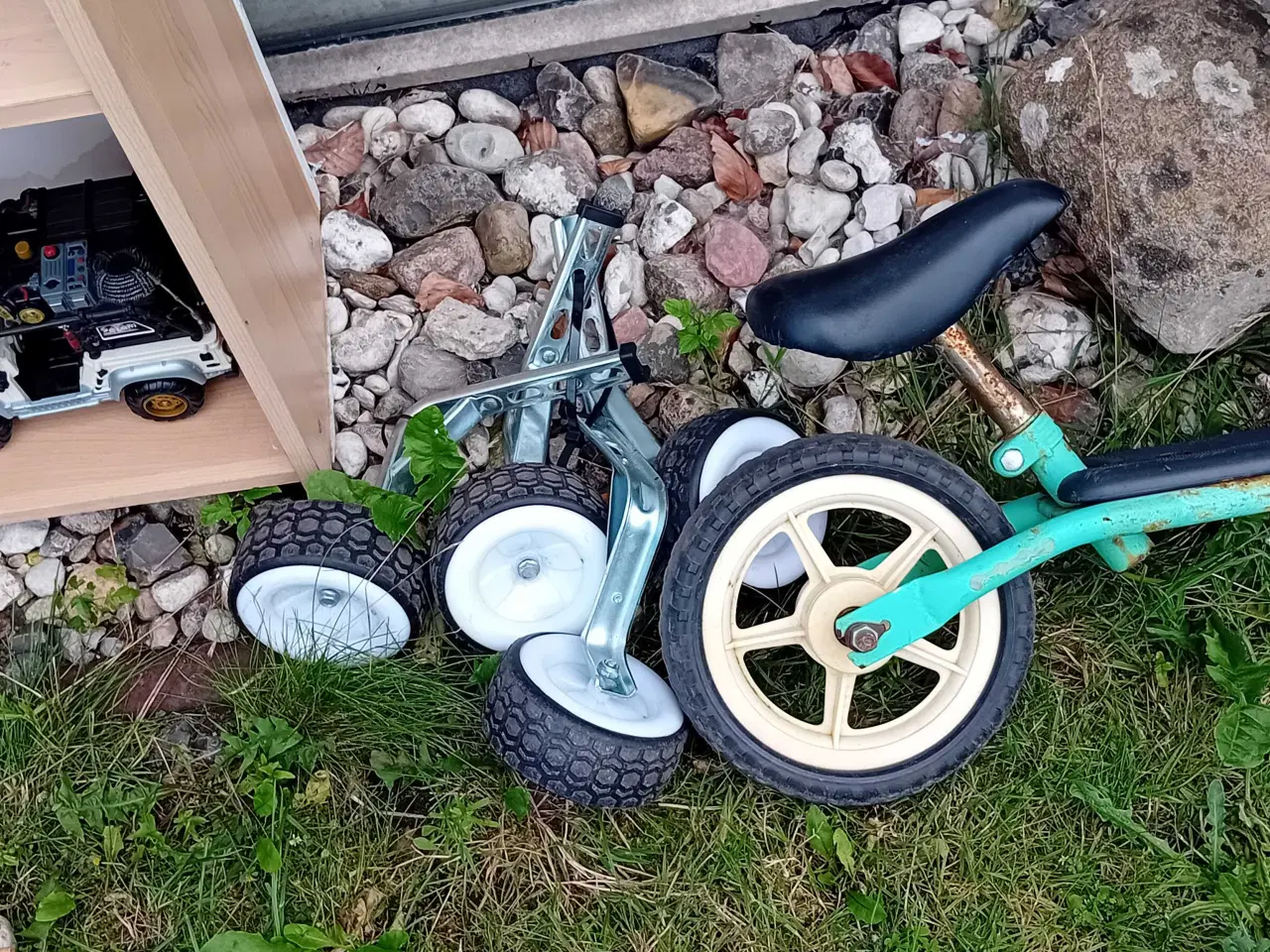 Billede 5 - Børn cykler 
