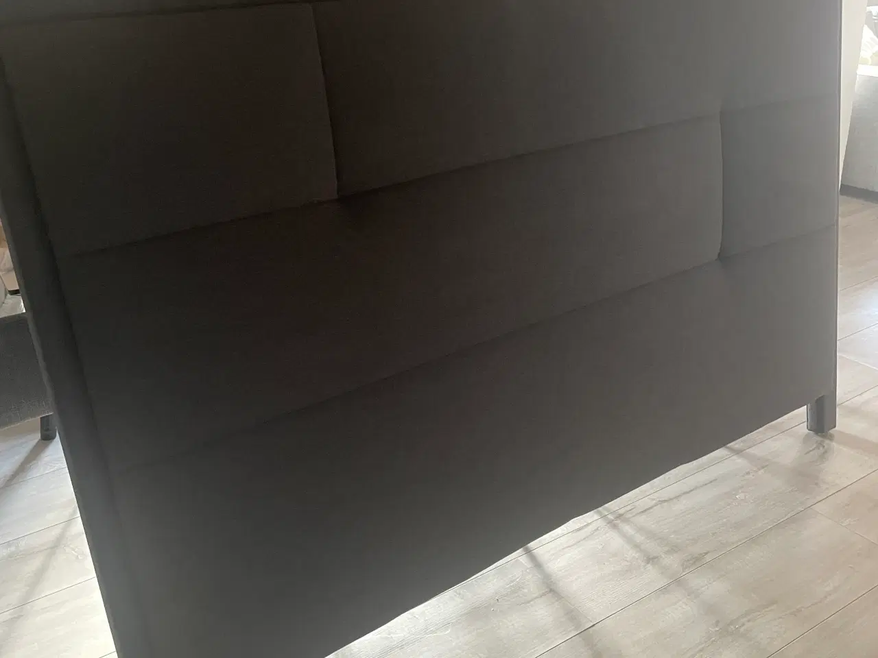 Billede 1 - Sengegavl pæn og velholdt