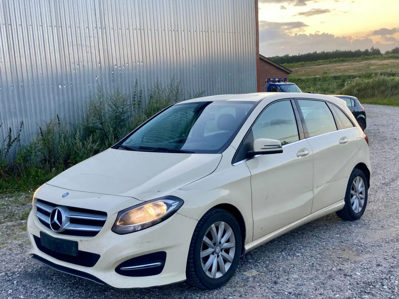 Billede 2 - Mercedes B180 Automatgear 2017