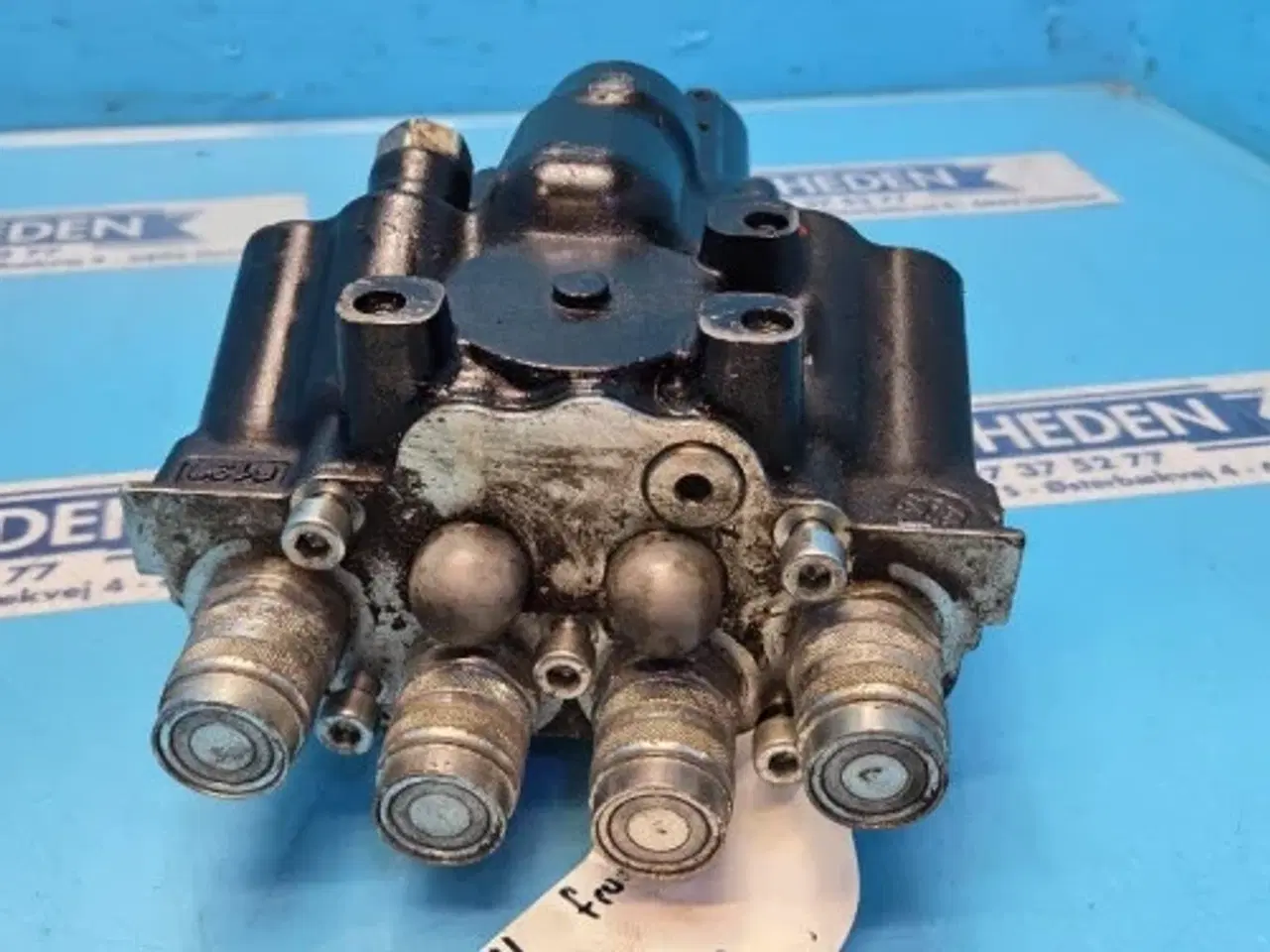 Billede 4 - Stoll Frontlæsser Ventil 1435600