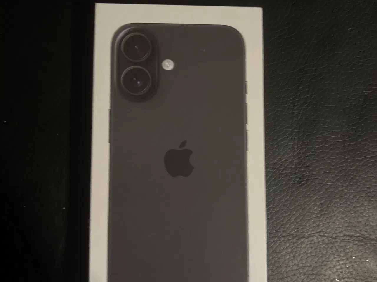 Billede 1 - HELT NY IPHONE 16 128GB SORT