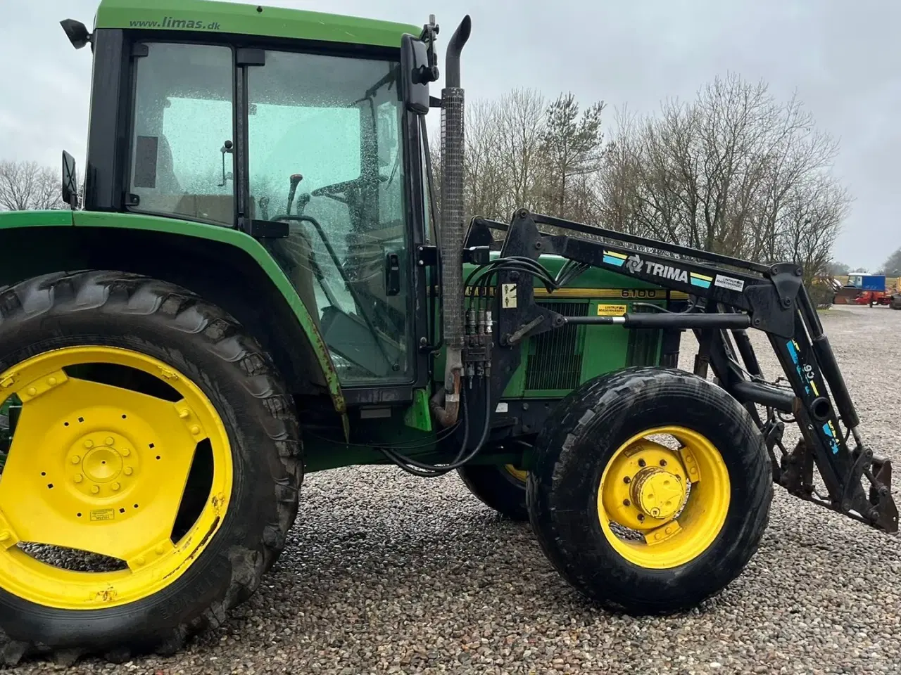 Billede 13 - John Deere 6100 Med frontlæsser