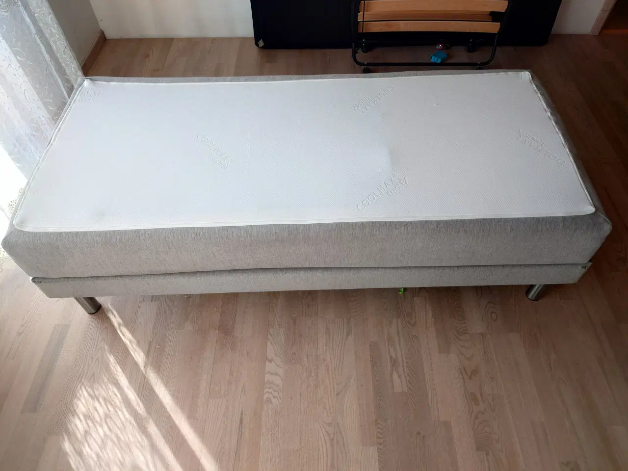 Billede 5 - Elevationsseng med matras