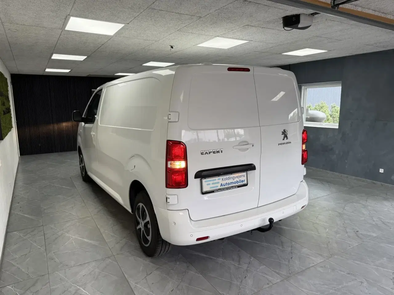 Billede 3 - Peugeot Expert L2 2,0 BlueHDi Premium EAT8 122HK Van 8g Aut.
