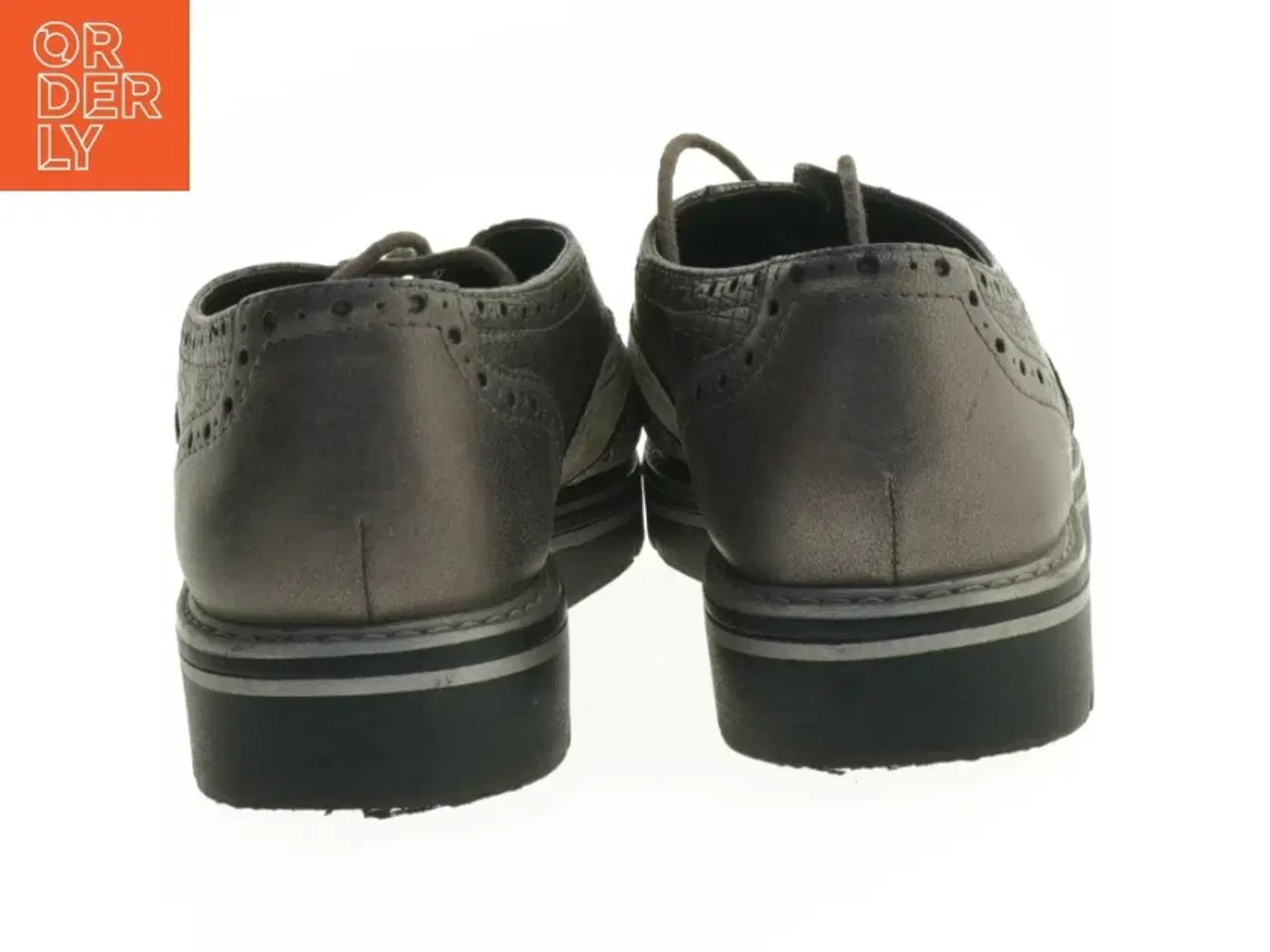 Billede 2 - Brune brogues, college sko str 40 fra Graceland