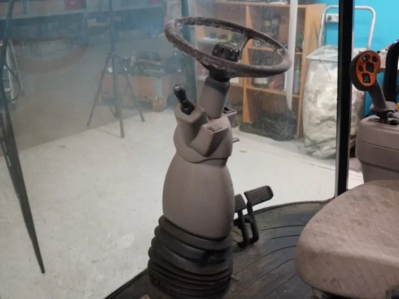 Billede 11 - Case 8010 Kabine