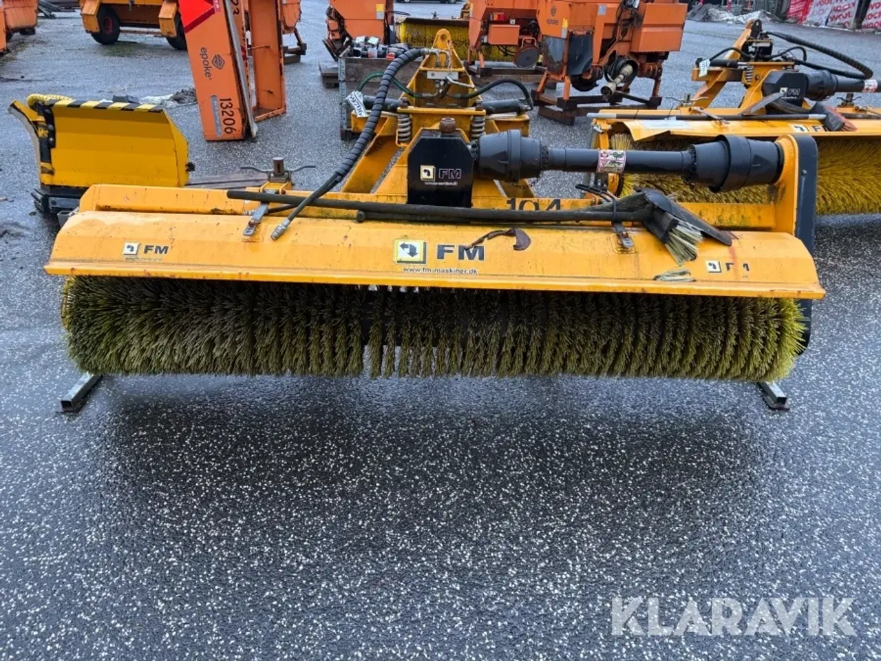 Billede 7 - Kost FM-maskiner MF fejemaskine