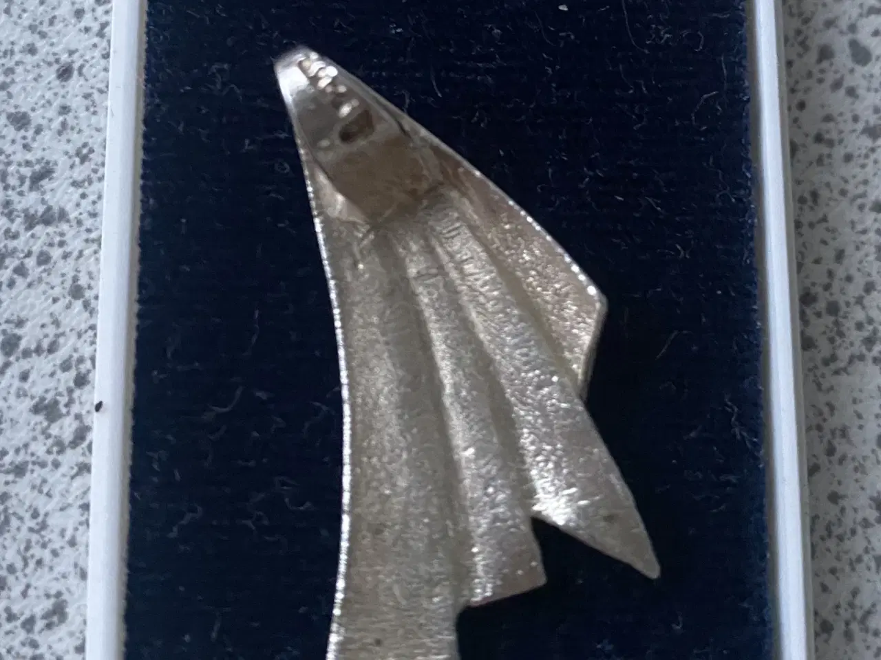 Billede 2 - Smukt Siersbøl sølvvedhæng