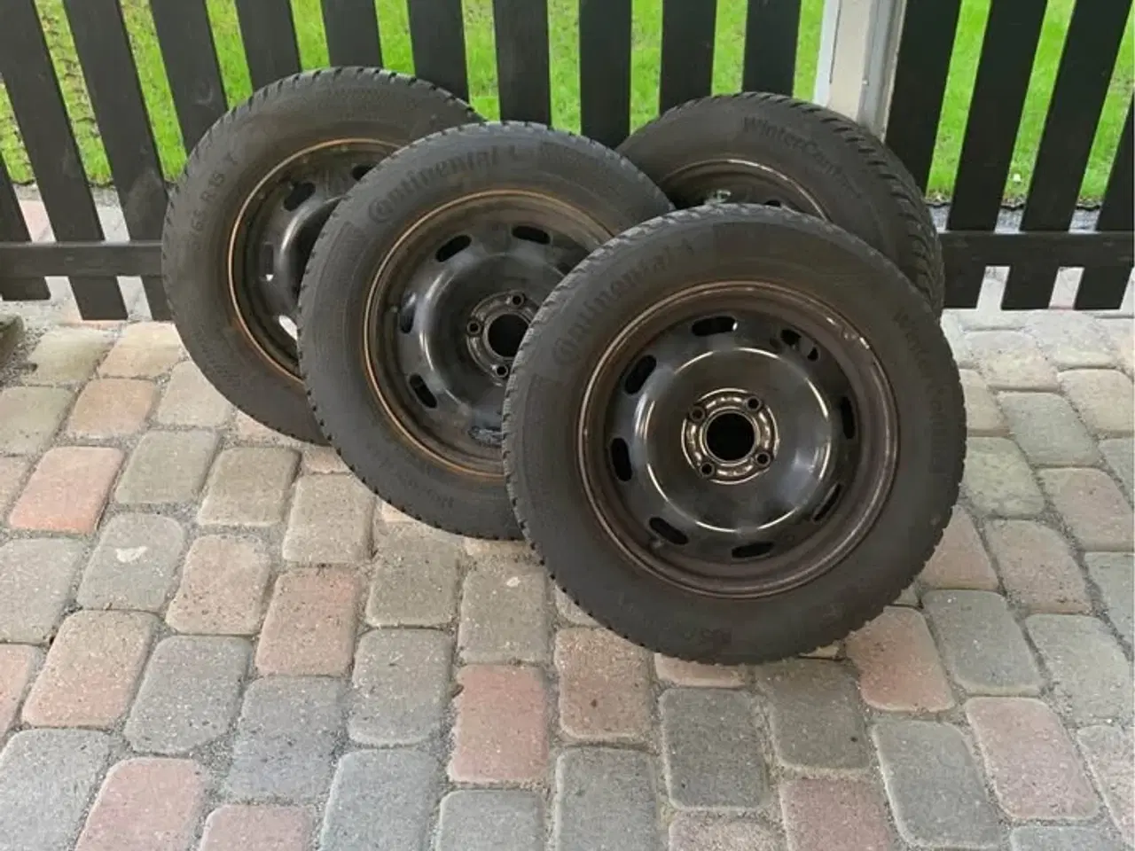 Billede 1 - Continental vinterdæk 185/65 R15