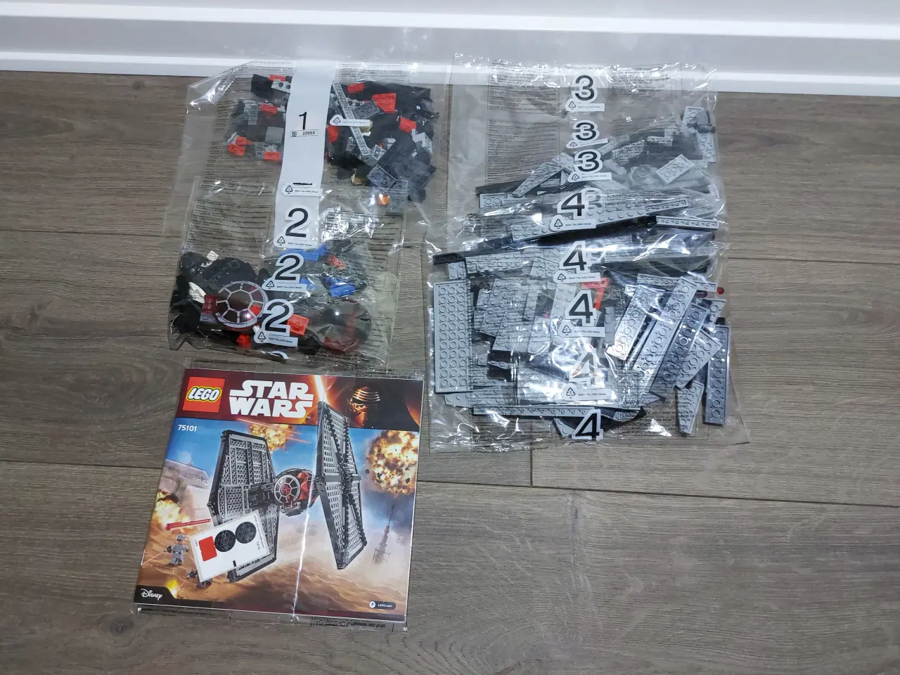 Billede 2 - LEGO 75101 First Order Special Forces TIE Fighter