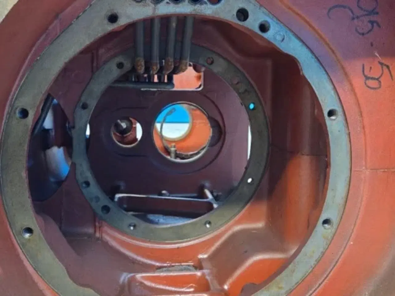 Billede 13 - New Holland 8340 Gearkasse Hus F0NN7005AH