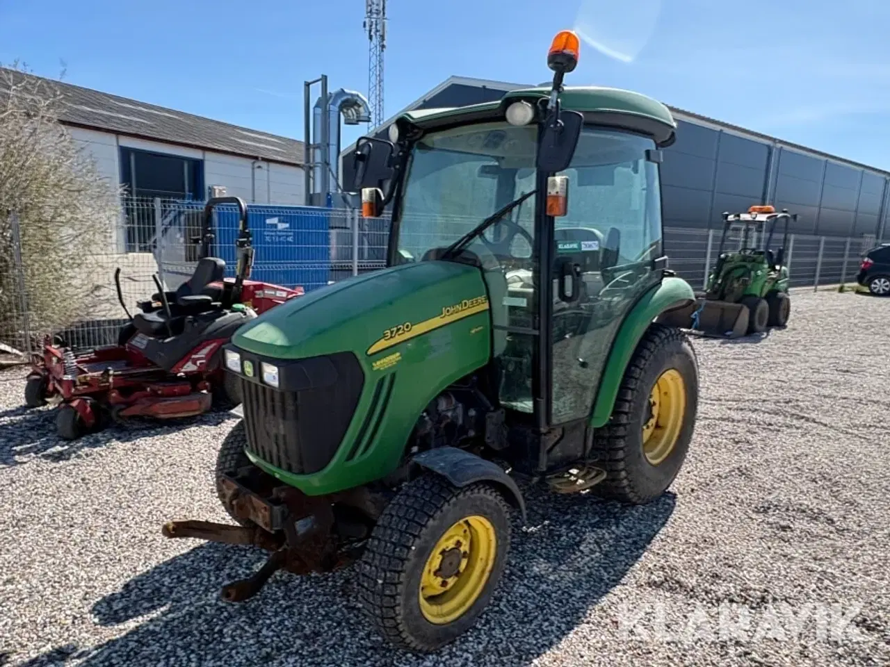 Billede 1 - Traktor John Deere 3720