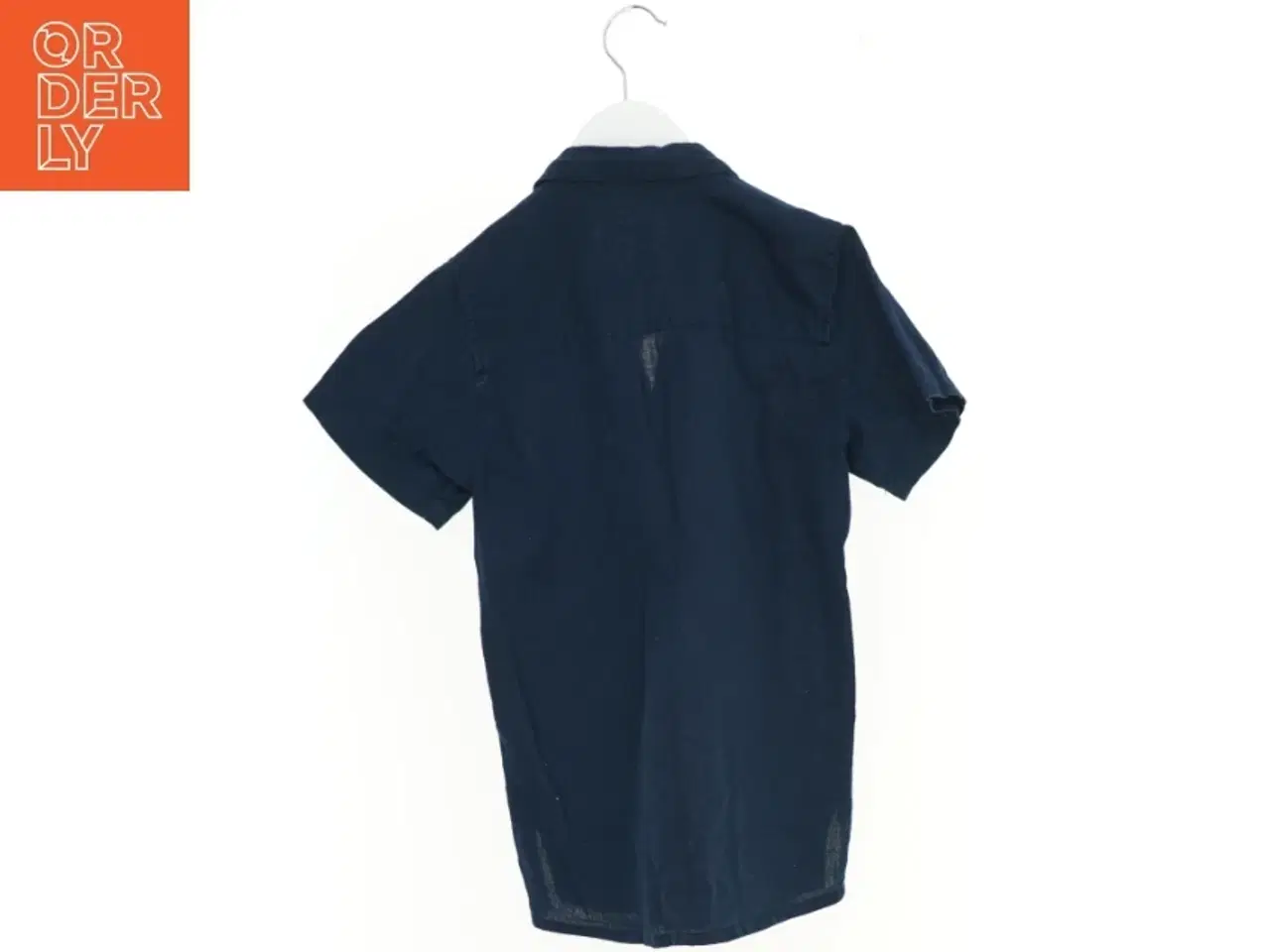 Billede 2 - Skjorte fra DNG (str. 140 cm)
