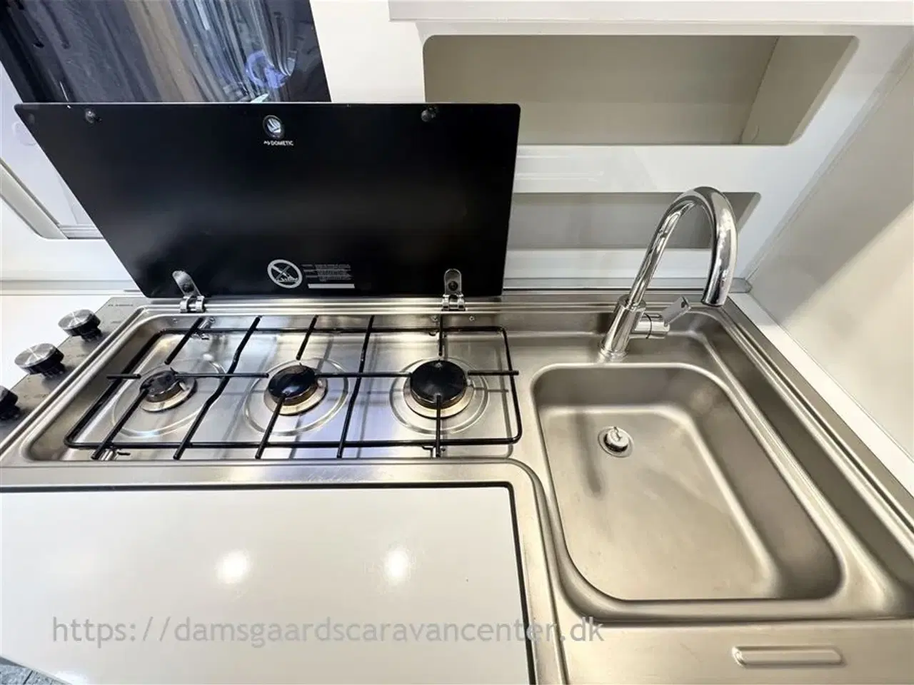 Billede 14 - 2018 - Adria Action 391 PH   Dobbeltseng-Mover-Telt