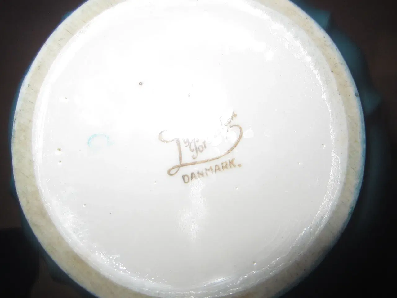 Billede 4 - Skøn Lyngby vase, ca 22 cm i højdenfra ældre tider