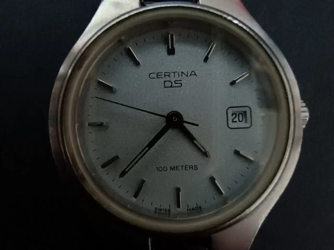 Billede 2 - Certina DS dameur med ny batteri.
